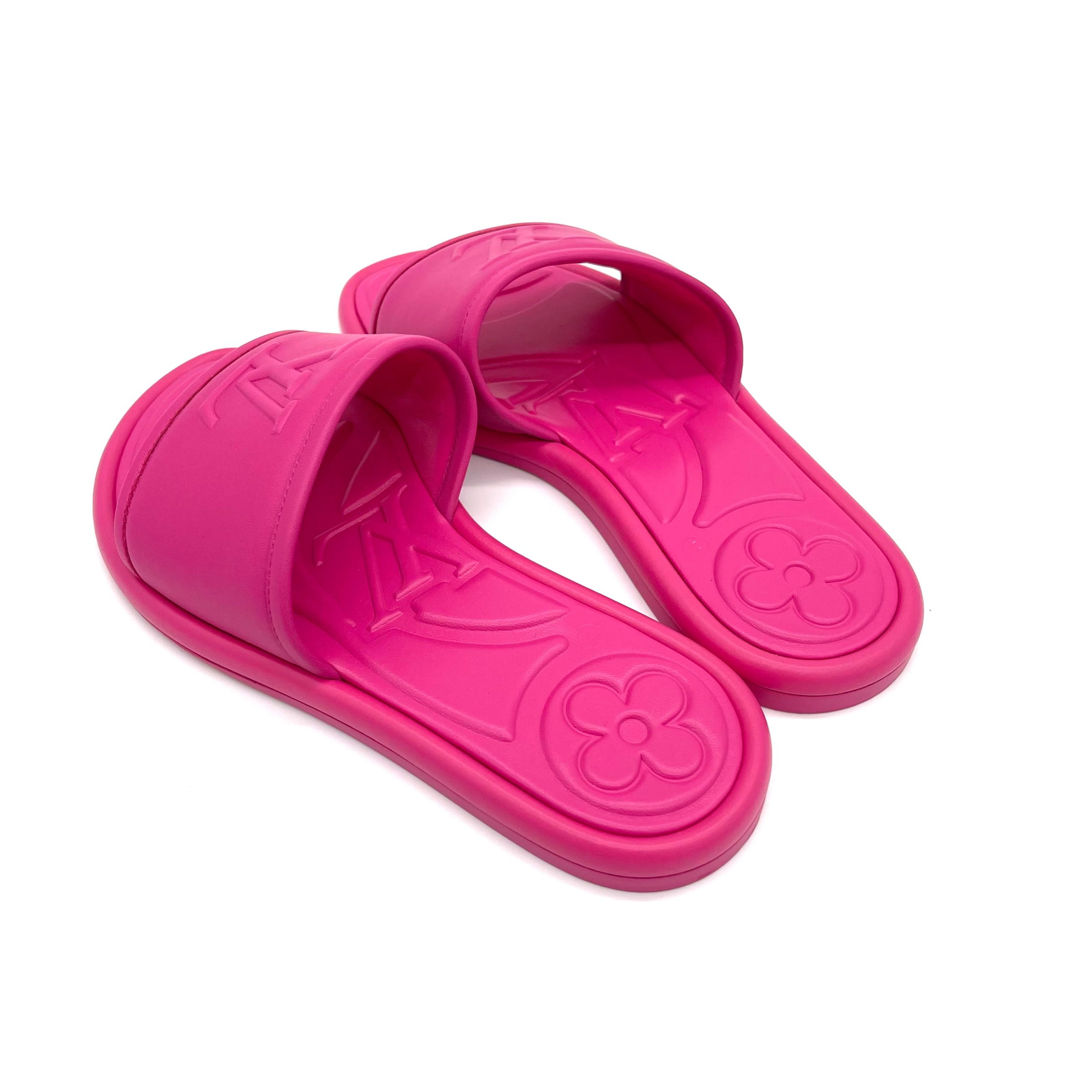 LOUIS VUITTON Lambskin Embossed Monogram Magnetic Flat Mules Size36 Fuchisa MAO232