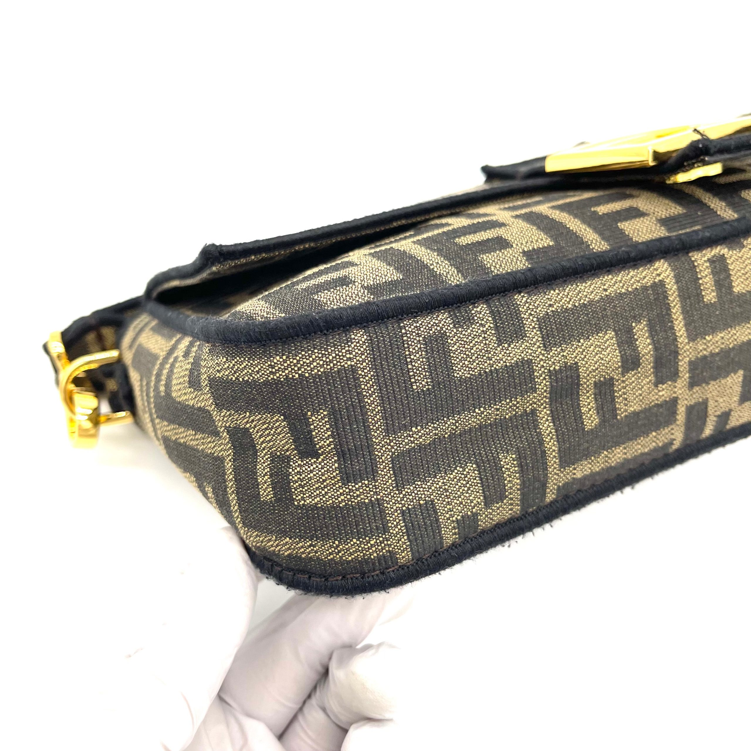 FENDI Baguette Brown FF jacquard fabric bag