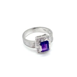 14k White Gold Amethyst Ring
