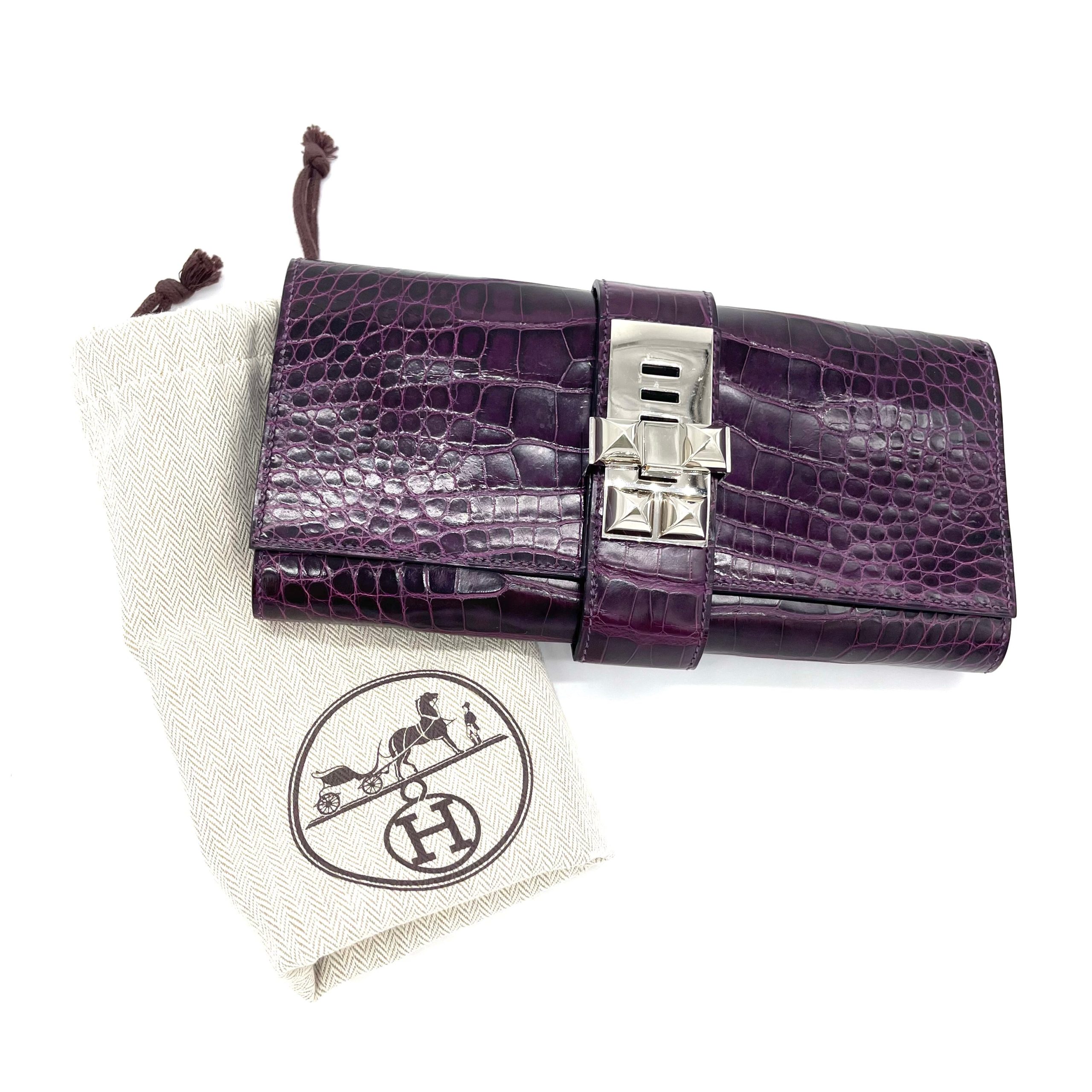 HERMES alligator medor clutch 23 purple clutches