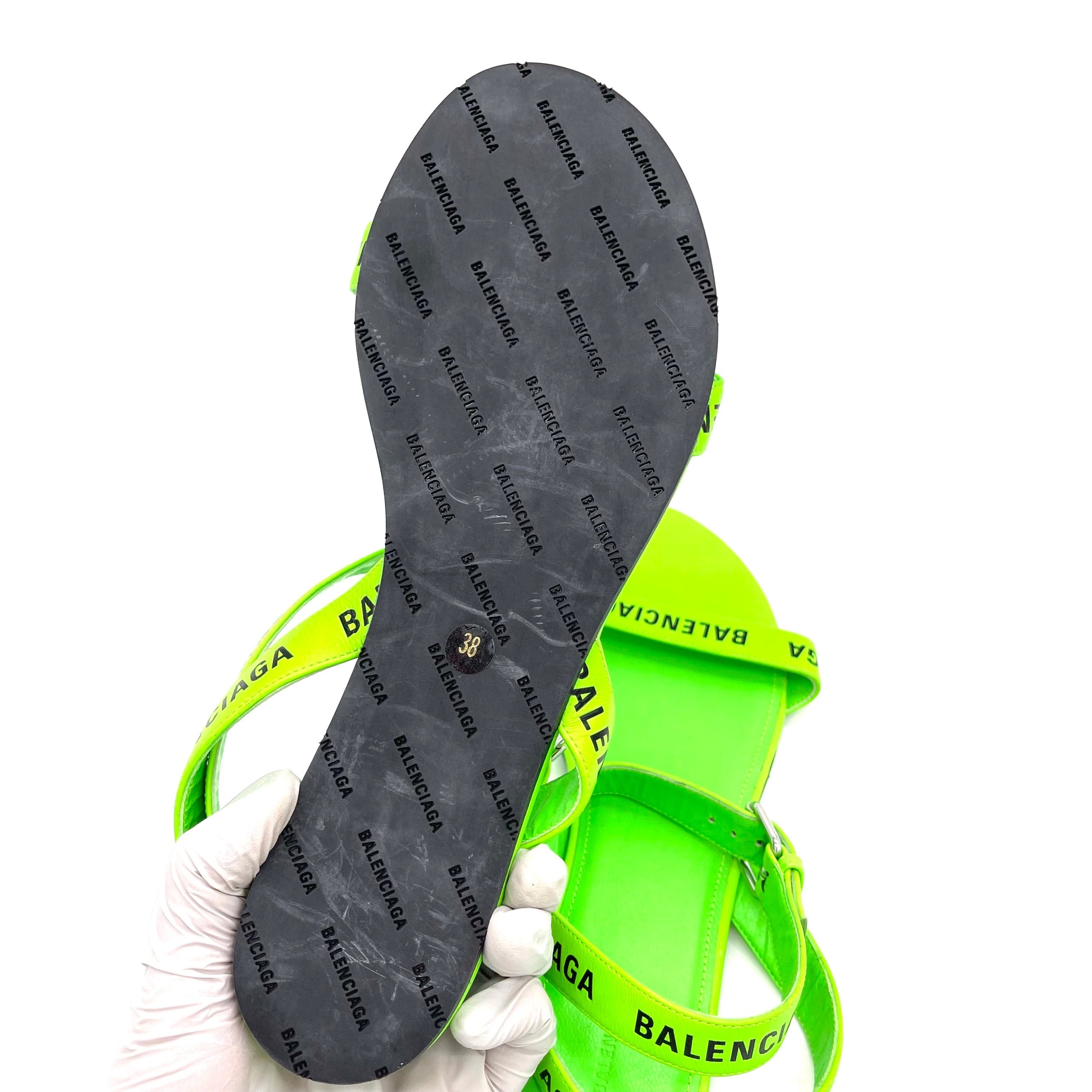 NEW CONDITION BALENCIAGA SANDAL LIME SIZE 38EU