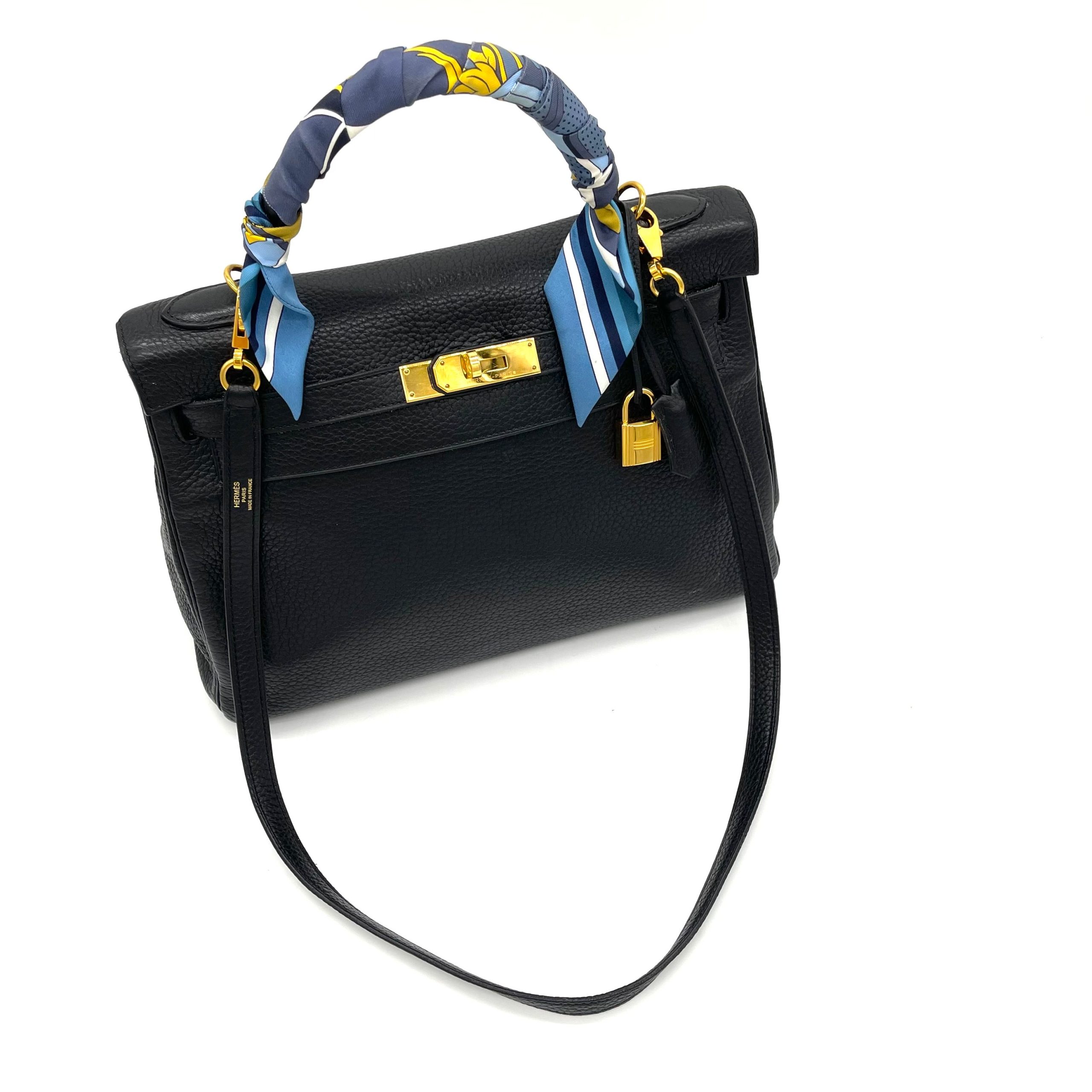 HERMES
Kelly Togo Retourne 28 Black Year2014