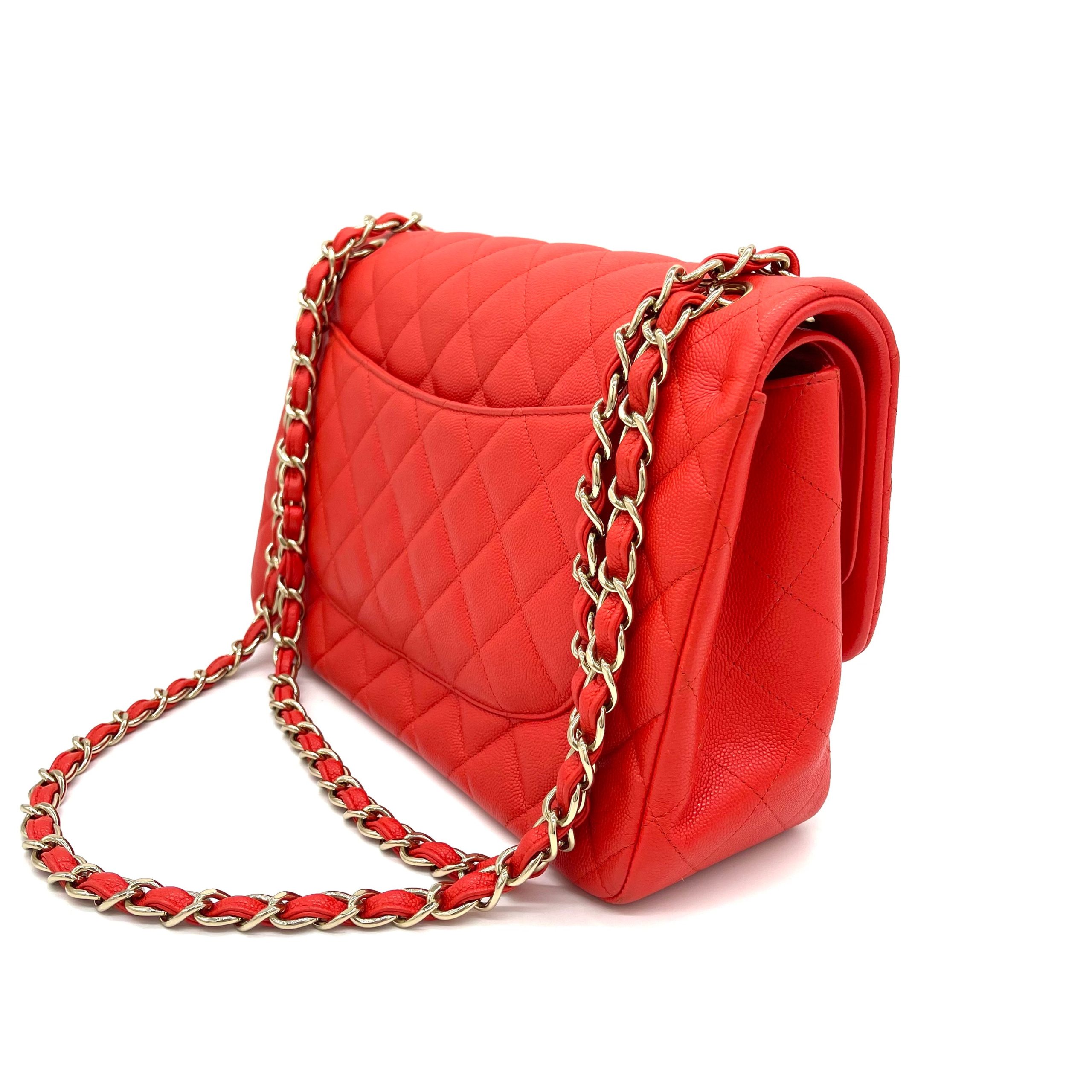 CHANEL Caviar Quilted Jumbo Double Flap Red 2019
