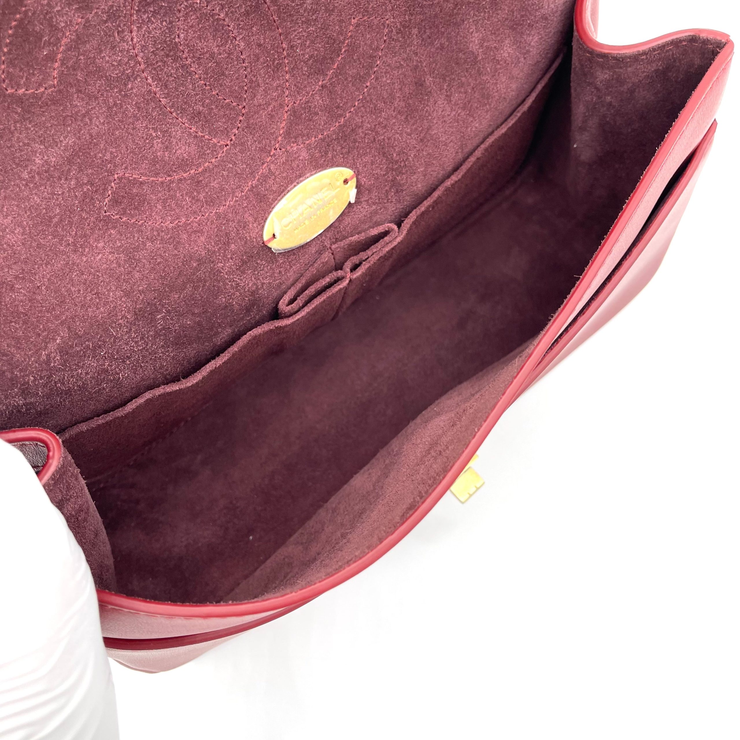 Limited Edition Chanel Maroon Leather Medallion Nude Reissue 2.55 Classic 225 Flap Bag 2019