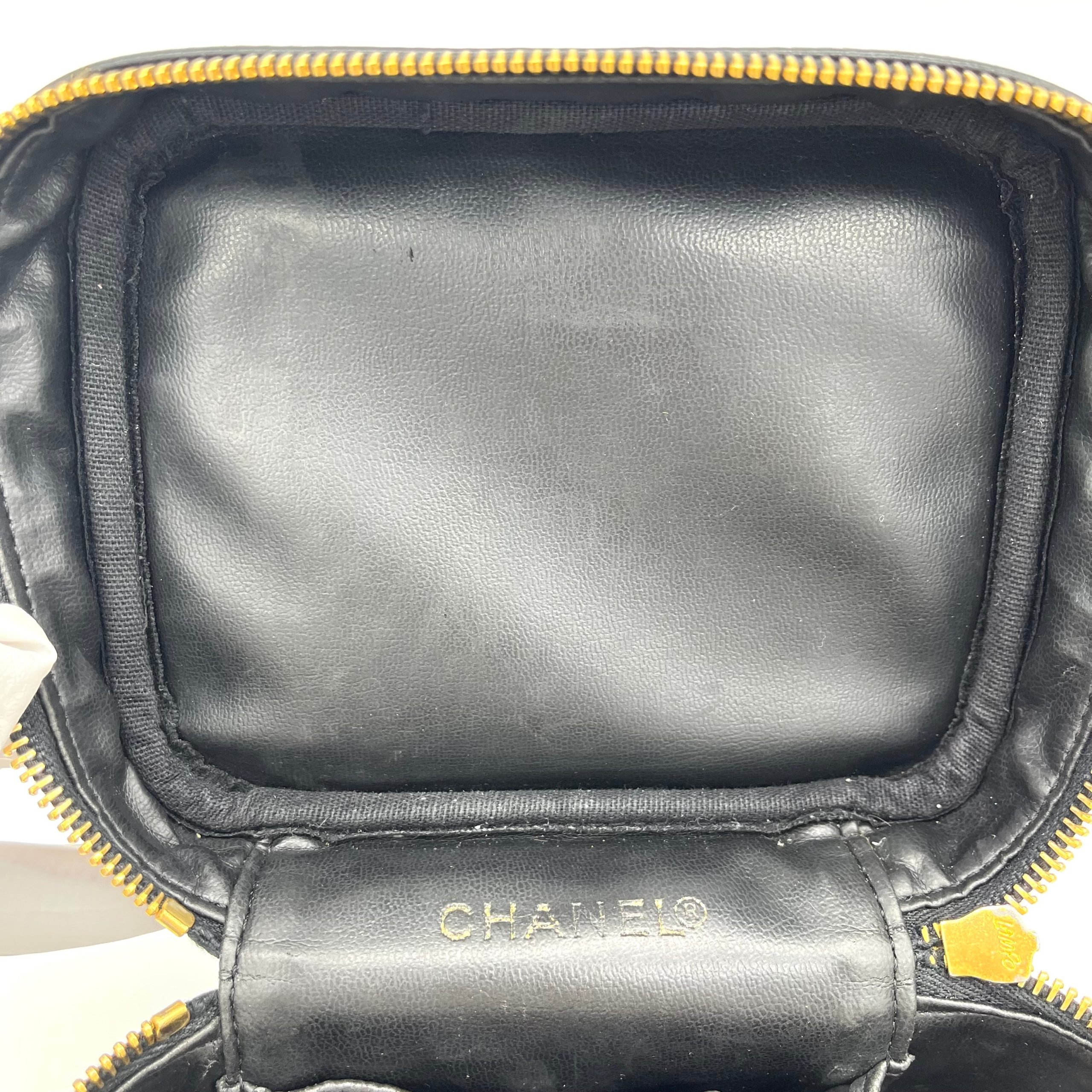 CHANEL Caviar Cosmetic Vanity Bag Black 2000-2002
