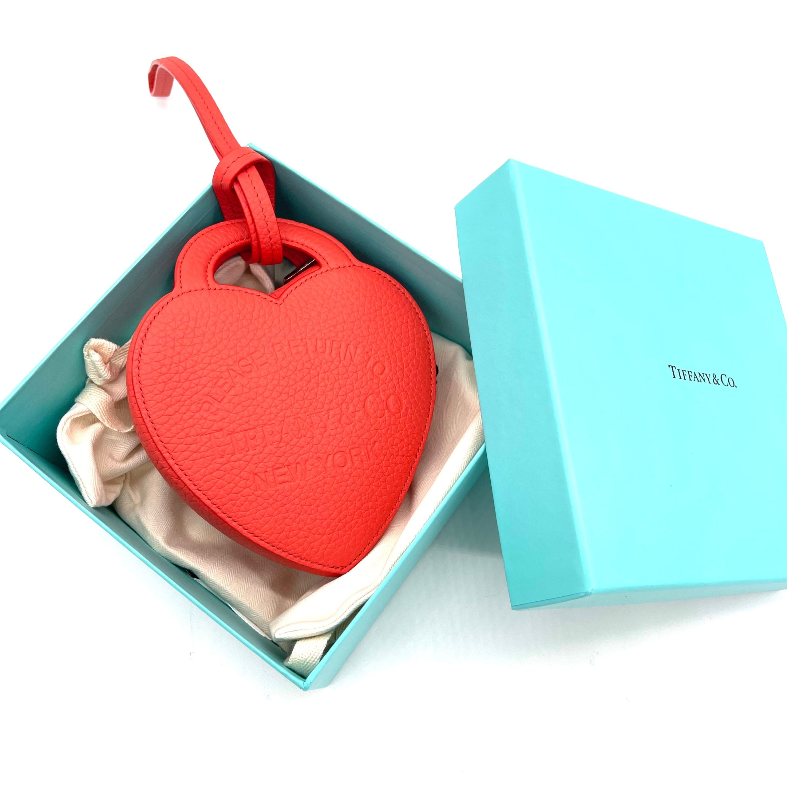 Return to Tiffany™ Heart Coin Purse – Black Taurillon Leather