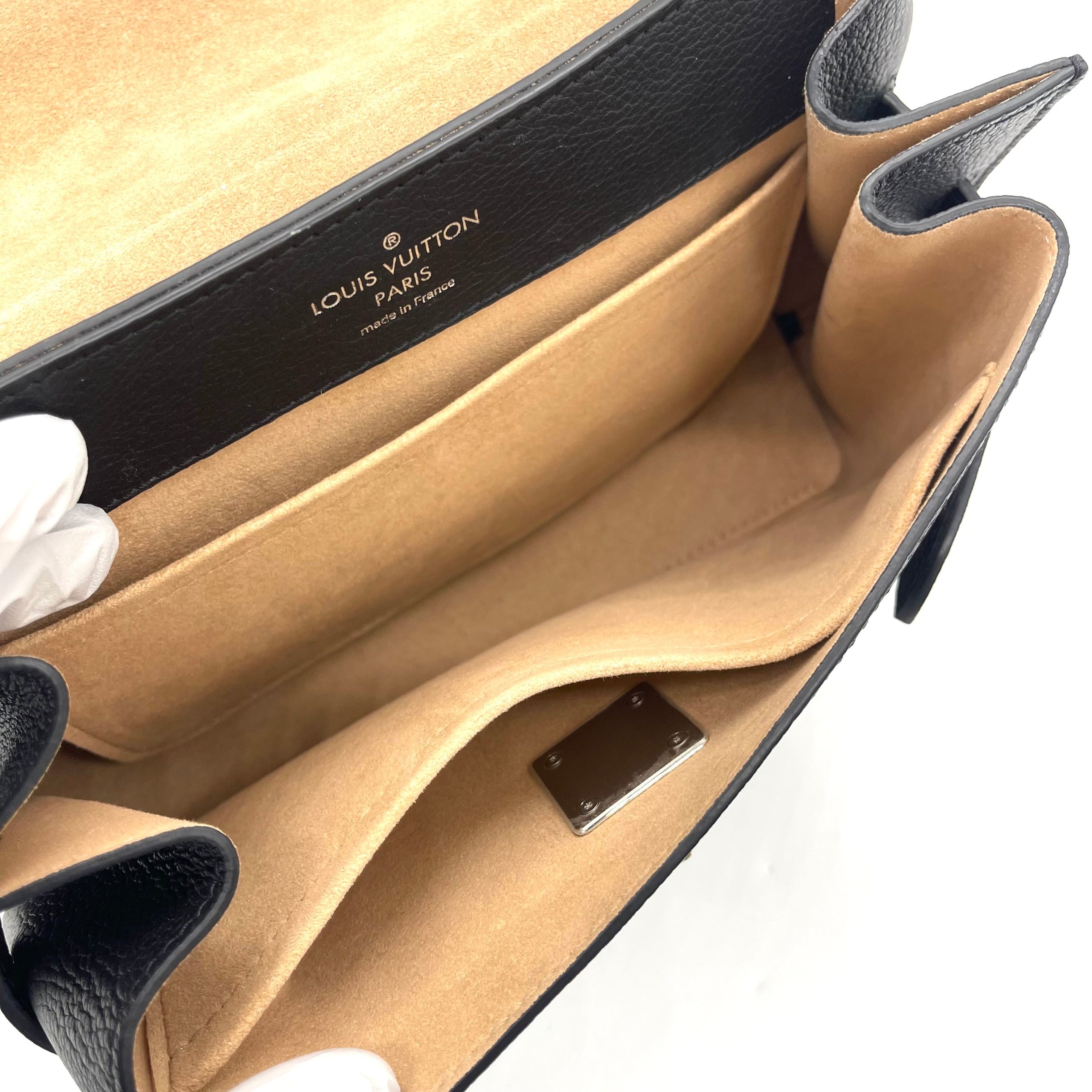 Louis Vuitton Soft Calfskin Lockme Ever BB – Black