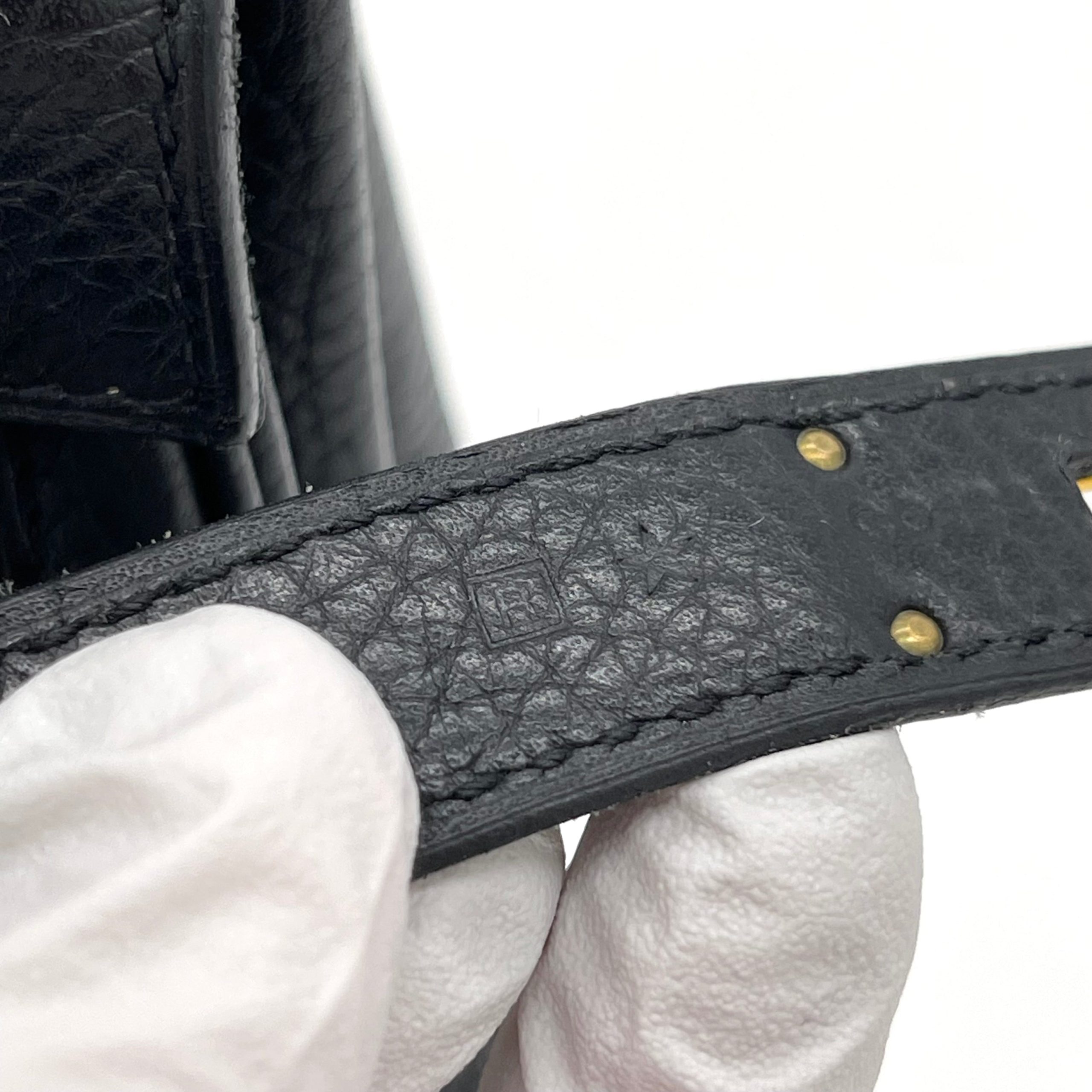 HERMES
Kelly Togo Retourne 28 Black Year2014