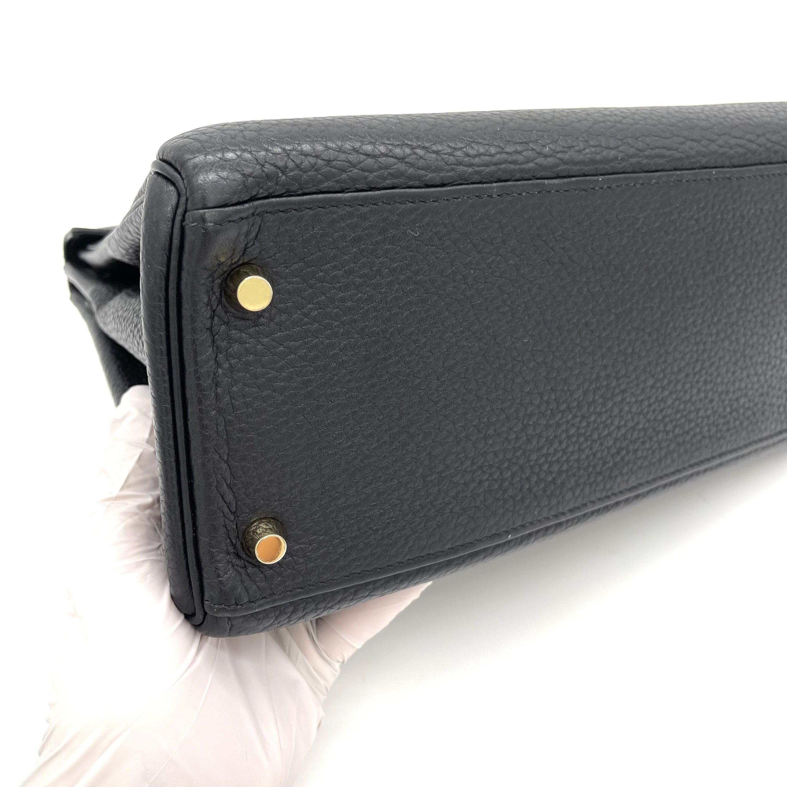 HERMES
Kelly Togo Retourne 28 Black Year2014