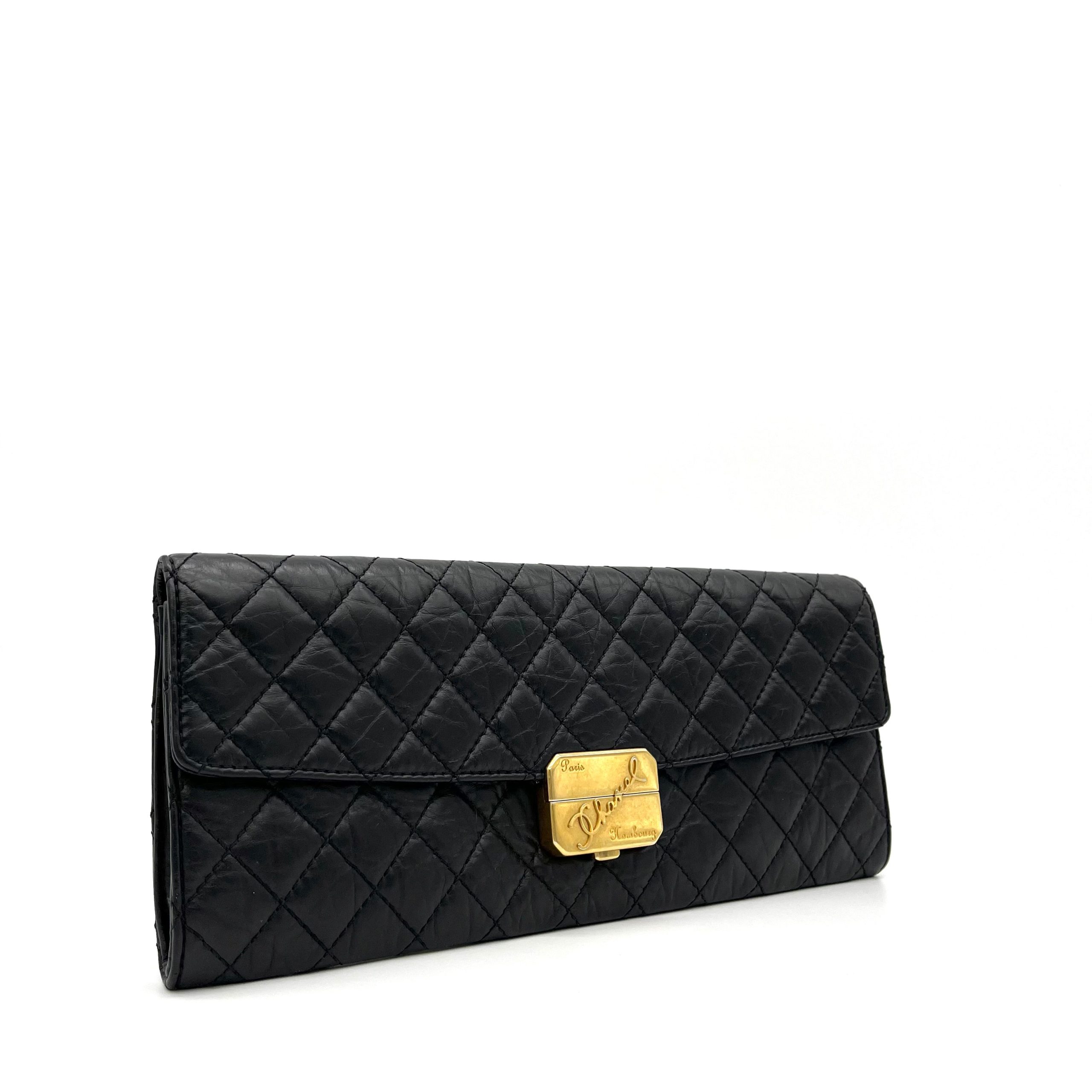 CHANEL Paris-Hamburg Clasp Quilted Clutch Black 2018-2019