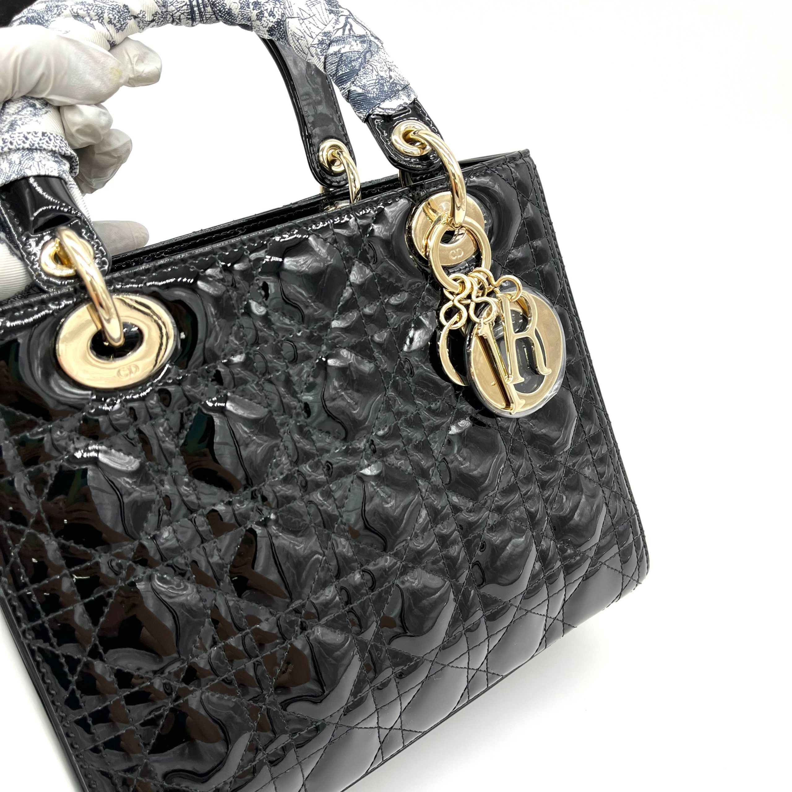 Christian Dior Patent Cannage Medium Lady Dior Black