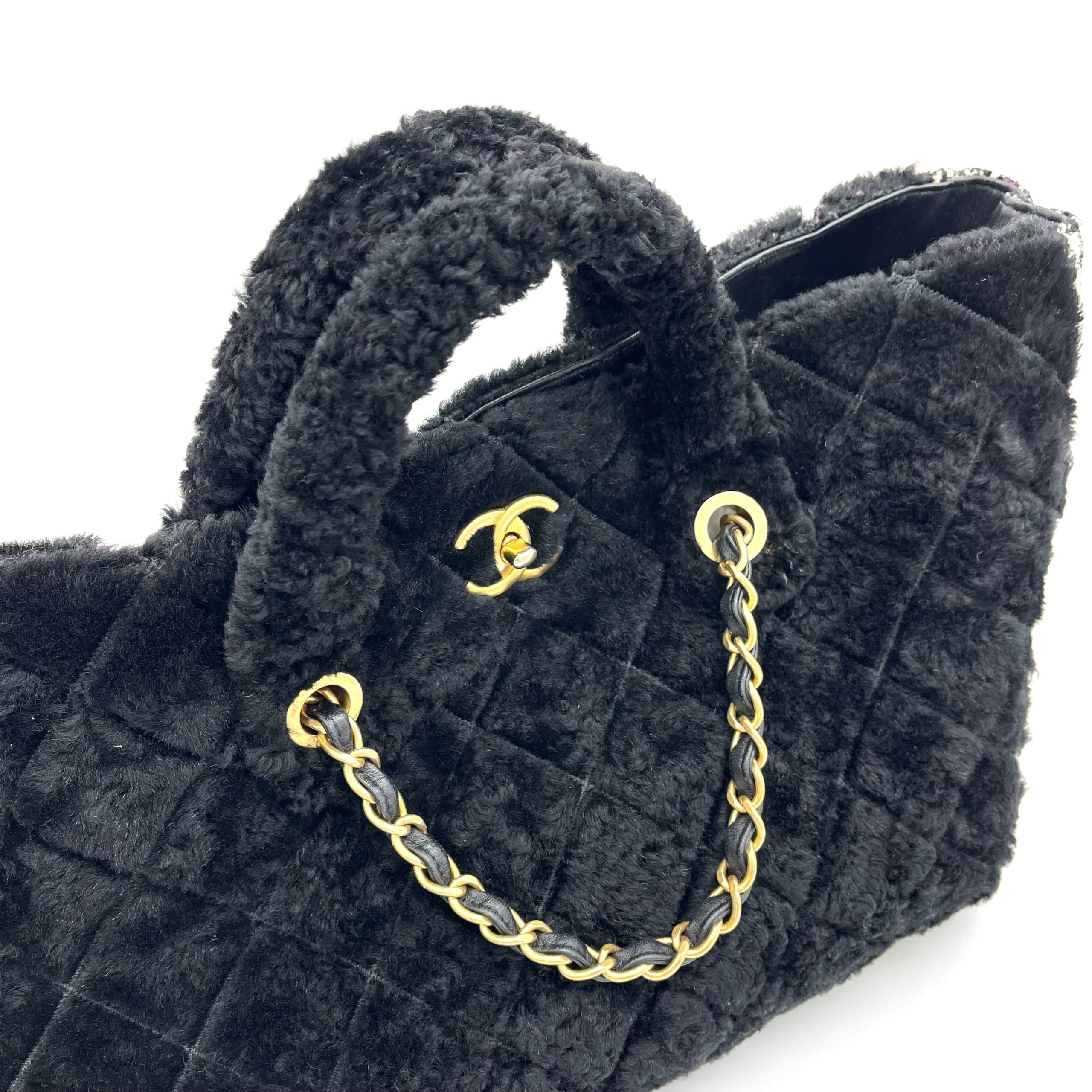 Chanel CC Chain Shopping Tote Quilted Shearling with Tweed Large 2020