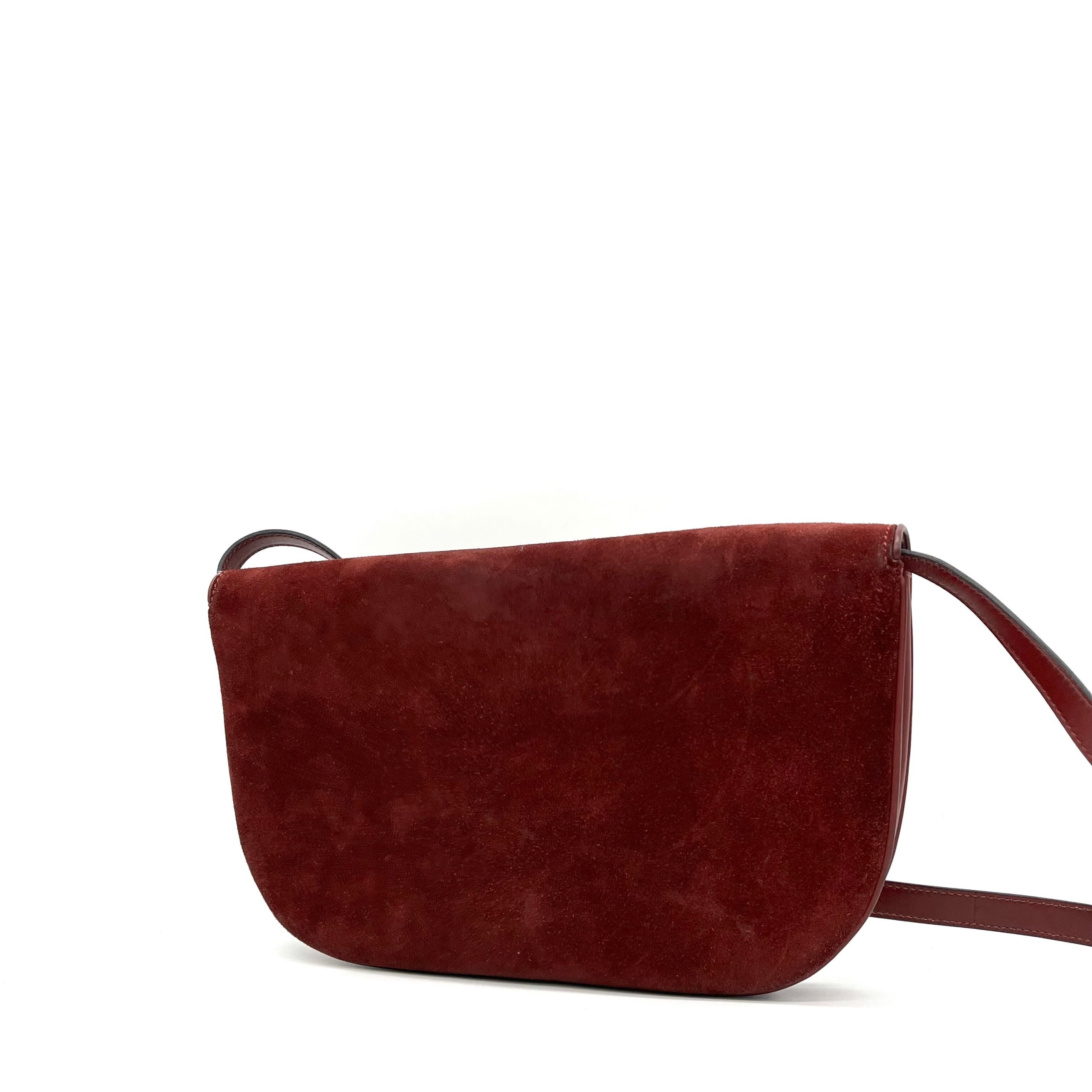 GUCCI Red GG Logo Shoulder Bag suede Vintage