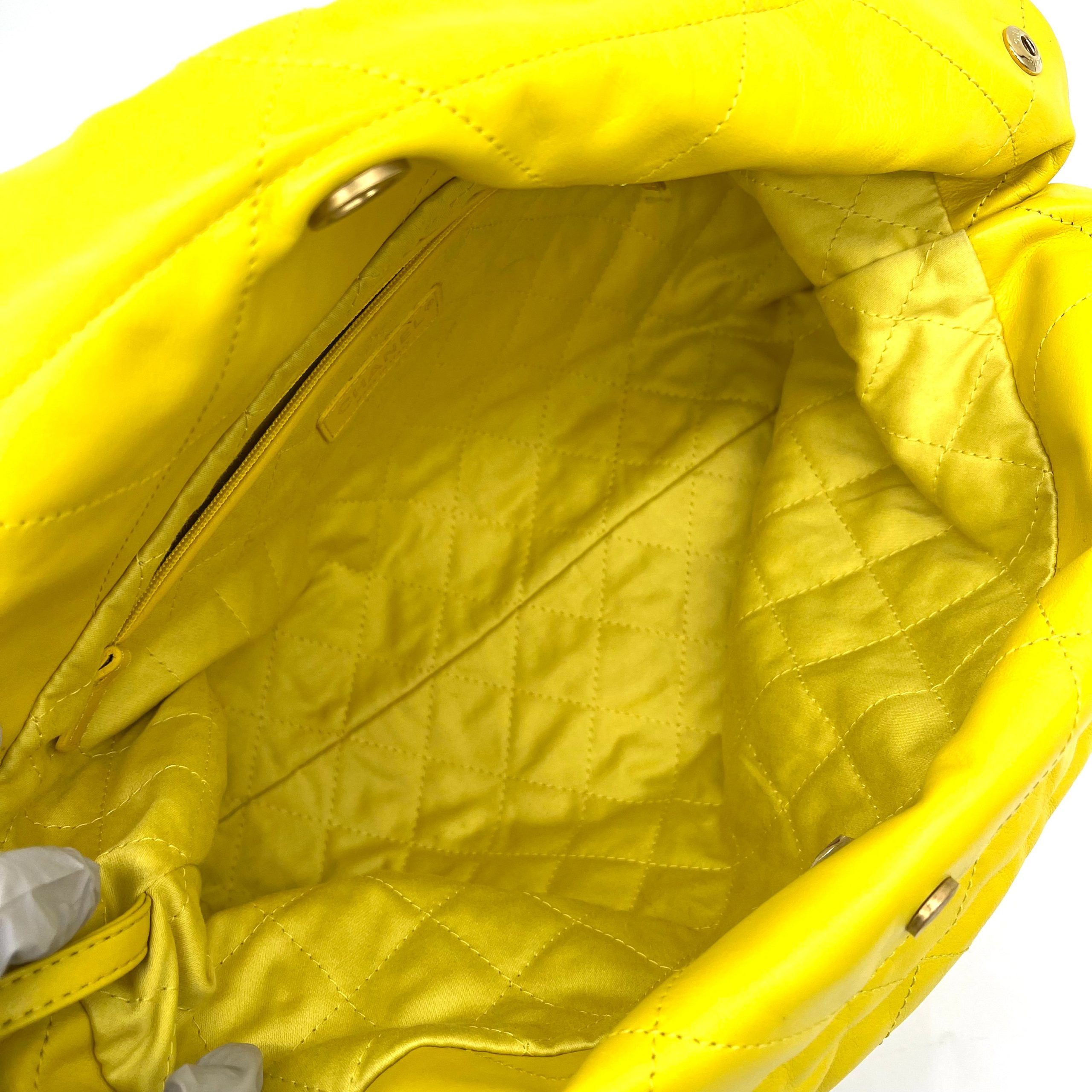 Chanel Shiny Calfskin Quilted Small Chanel 22 Yellow 2023