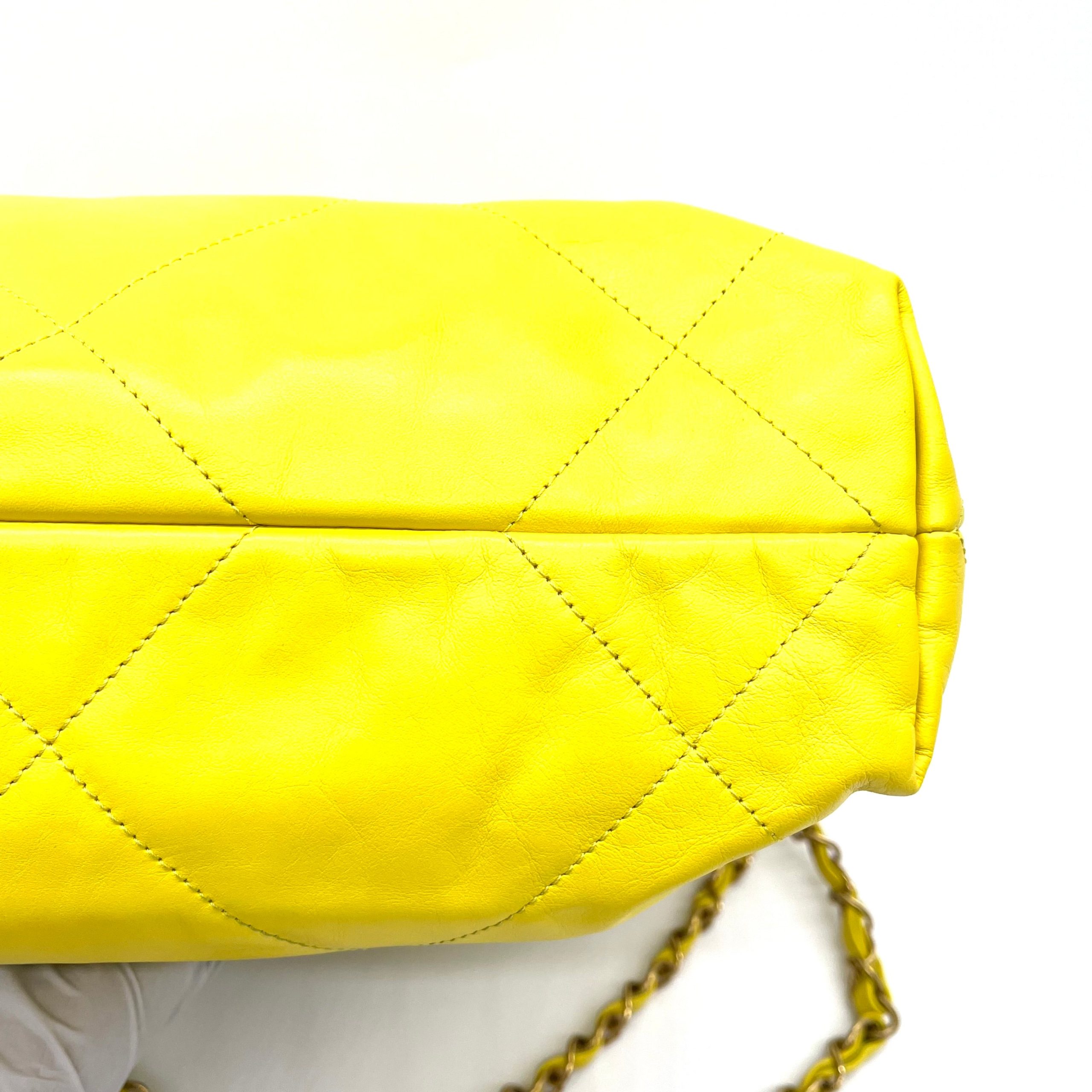 Chanel Shiny Calfskin Quilted Small Chanel 22 Yellow 2023