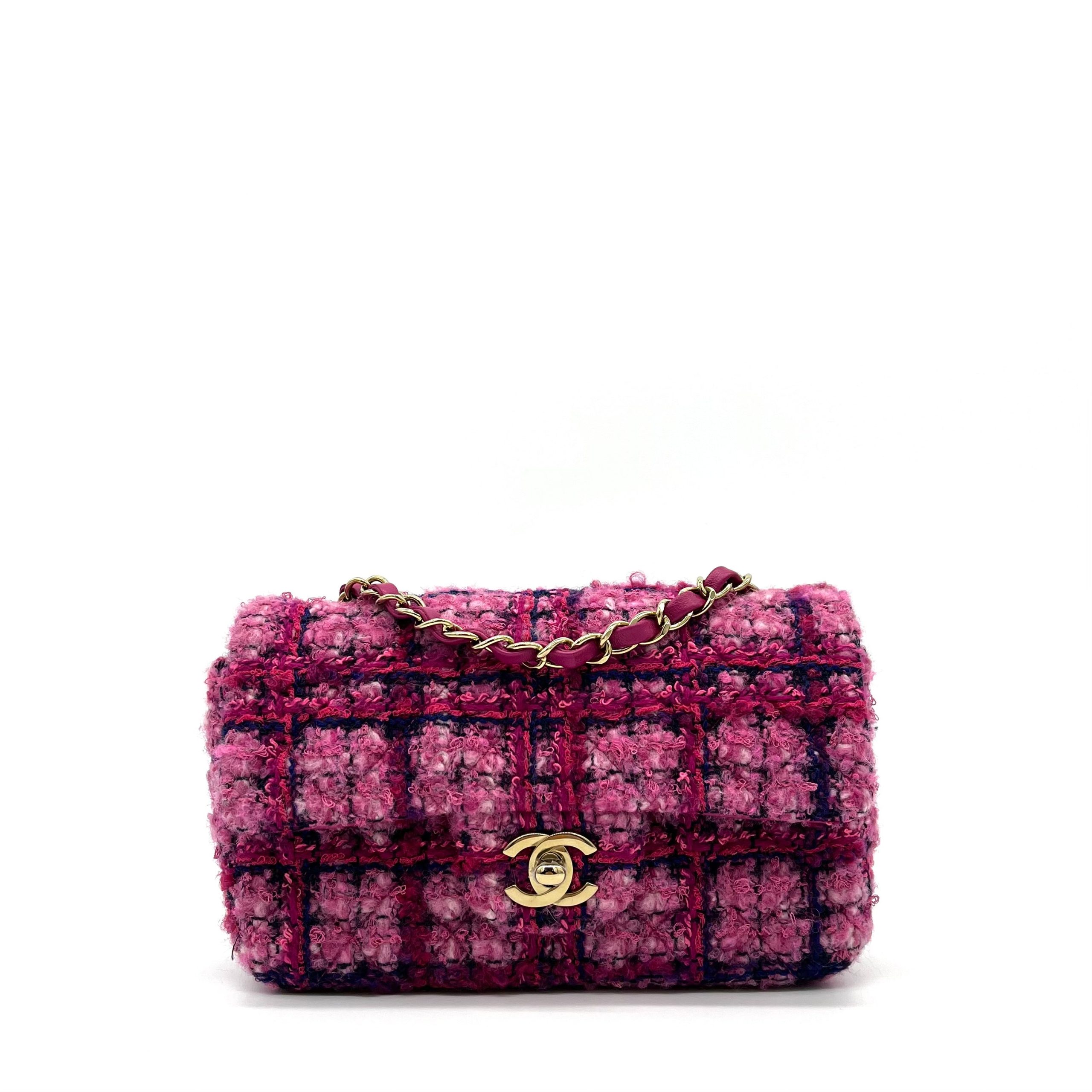 CHANEL 23/24 Metiers d’Art Pink Wool mini bag