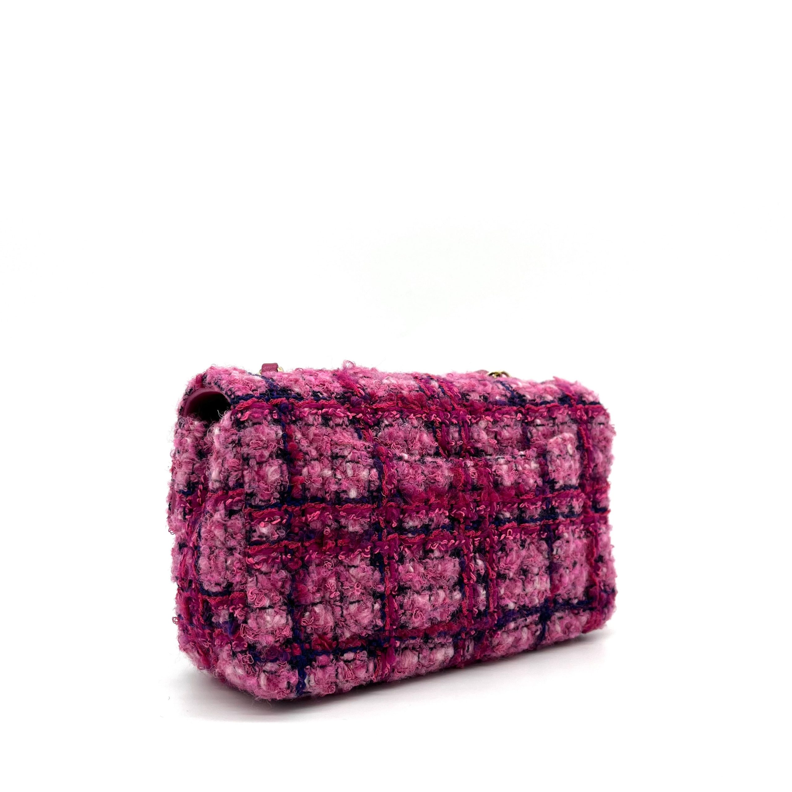 CHANEL 23/24 Metiers d'Art Pink Wool mini bag