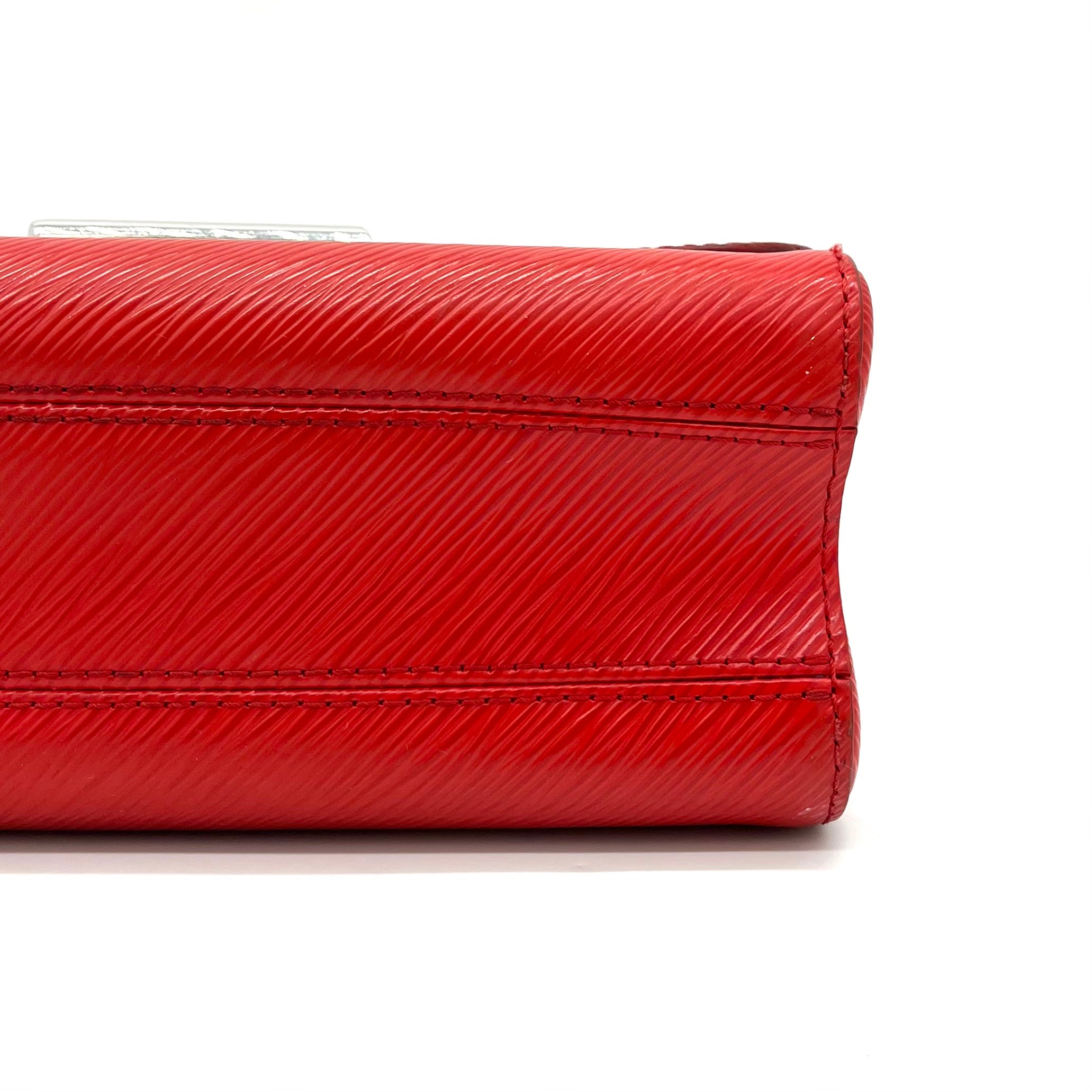 LOUIS VUITTON Epi Twist Shoulder Bag MM Coquelicot