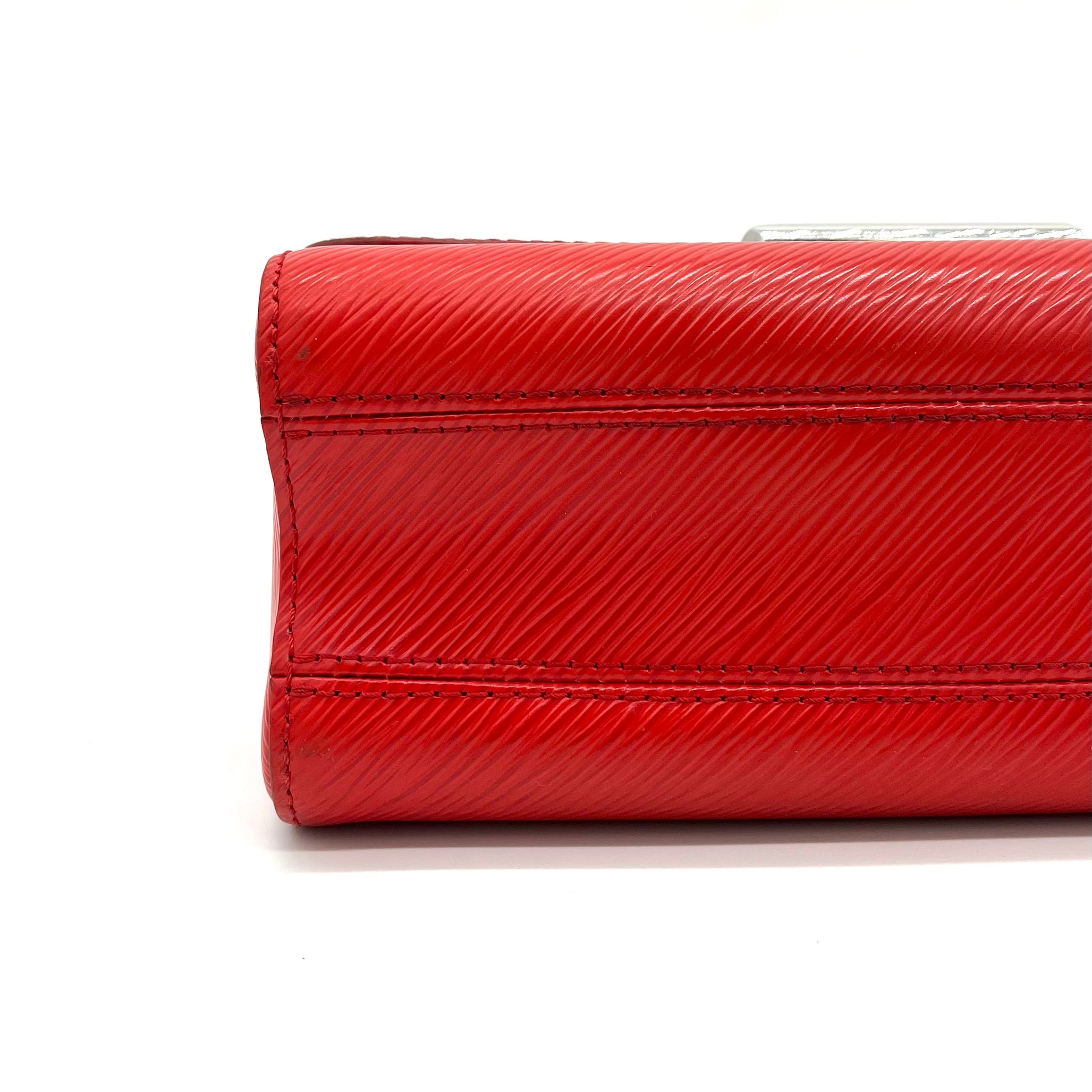 LOUIS VUITTON Epi Twist Shoulder Bag MM Coquelicot