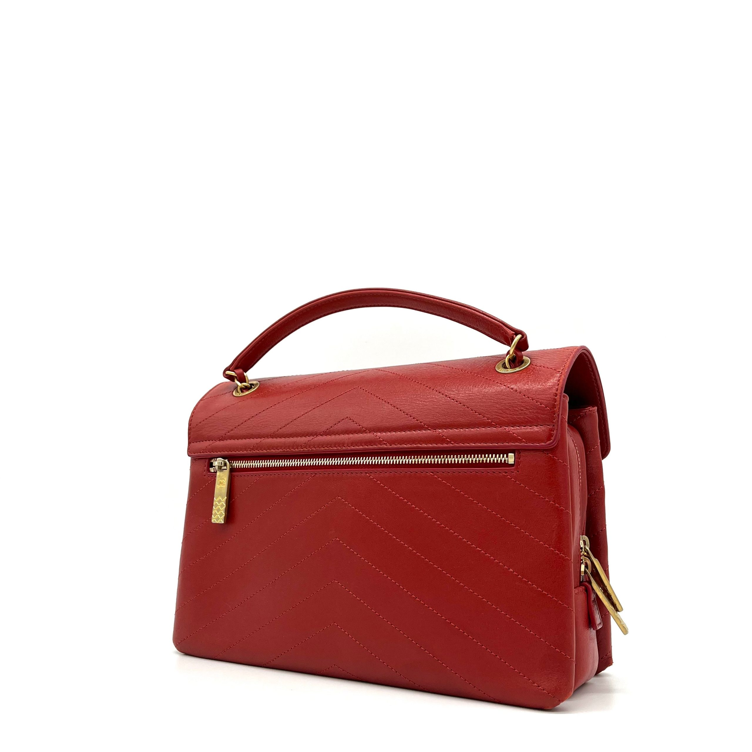 Chanel Lambskin Chevron Stitched Medium Envelope Flap Red 2018-2019