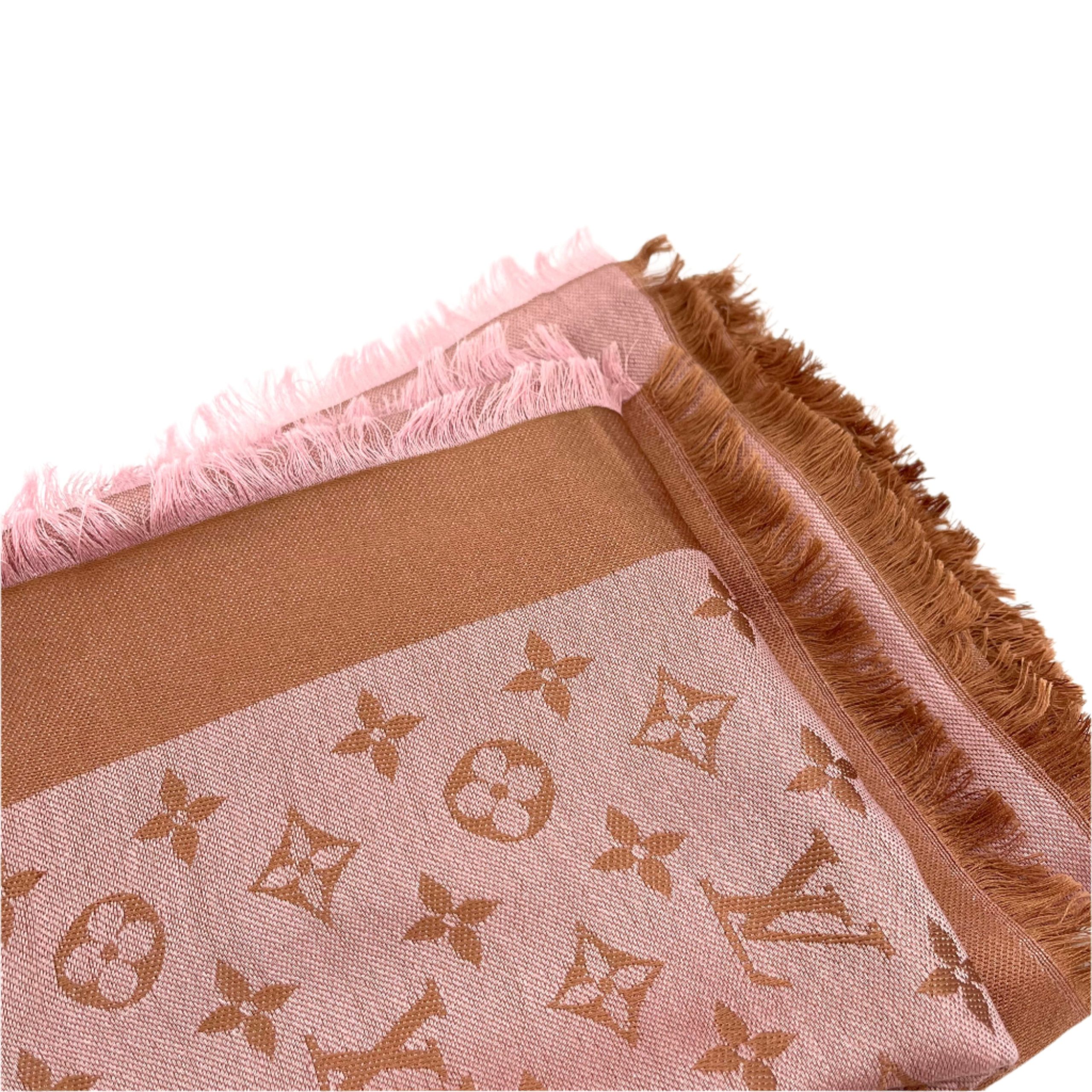 [Brand New] Louis Vuitton Silk Wool Monogram Denim Shawl Beige Pink