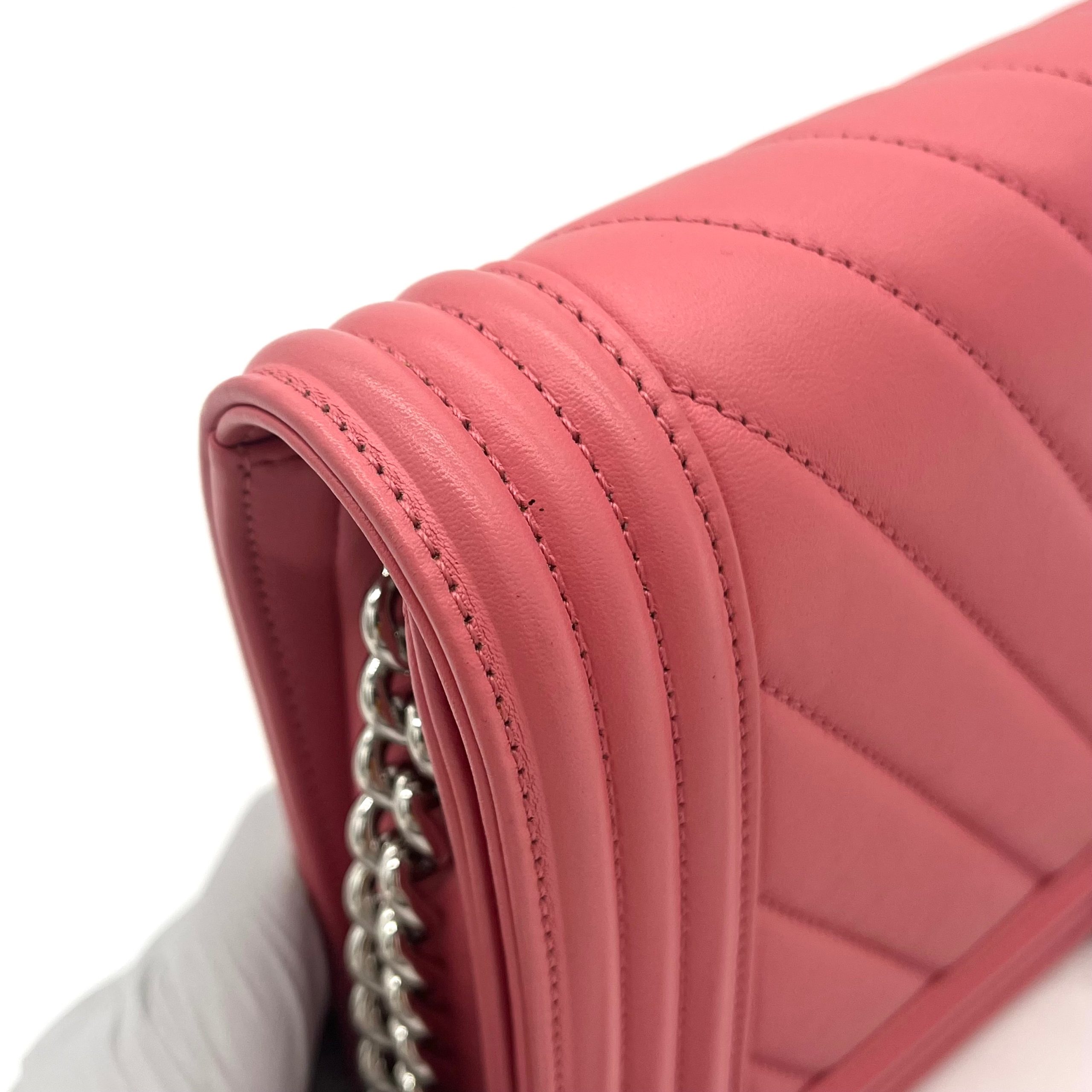 Chanel Lambskin Chevron Quilted Medium Boy Flap in Pink 2015-2016