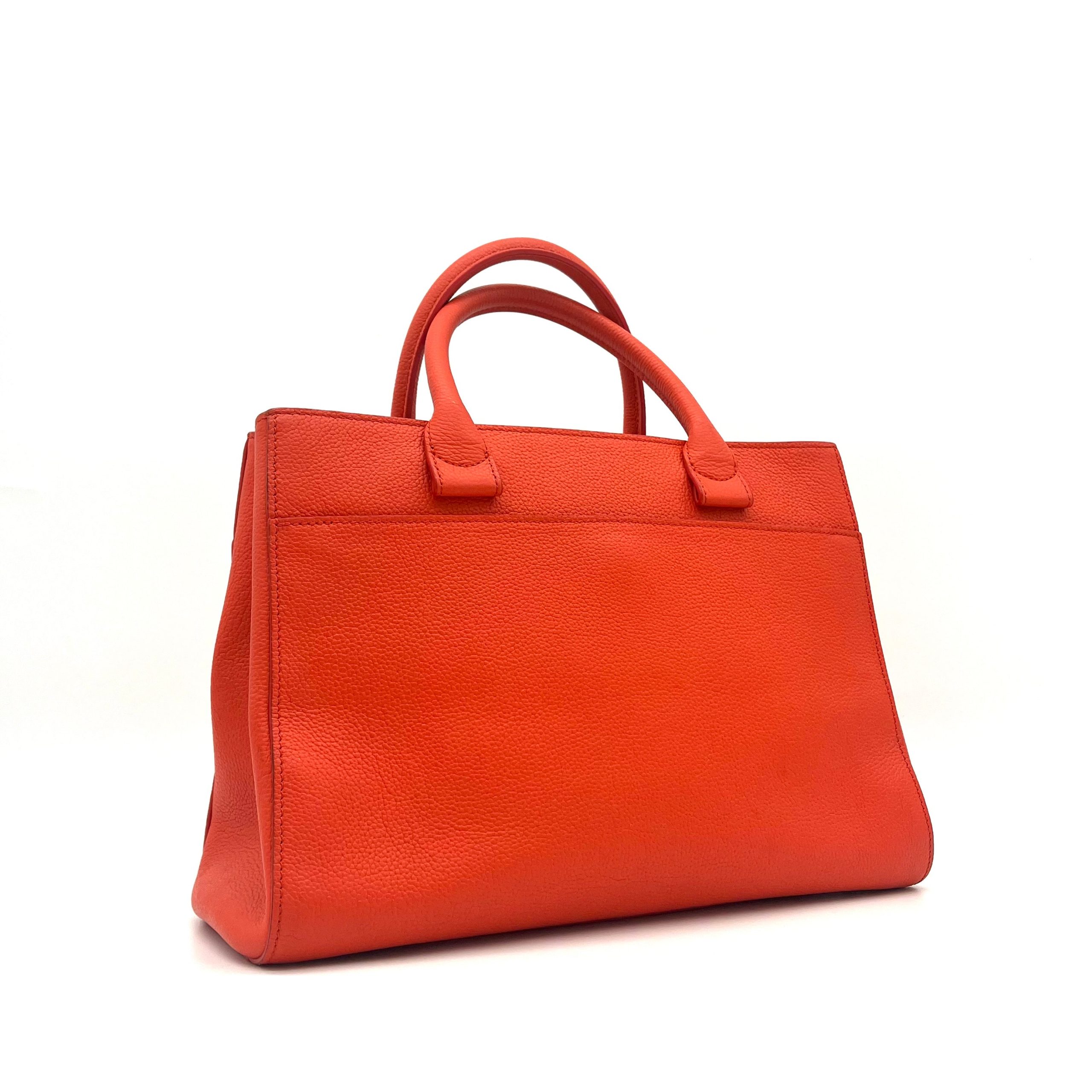 CHANEL Grained Calfskin Small Neo Executive Shopper Tote Red 2017