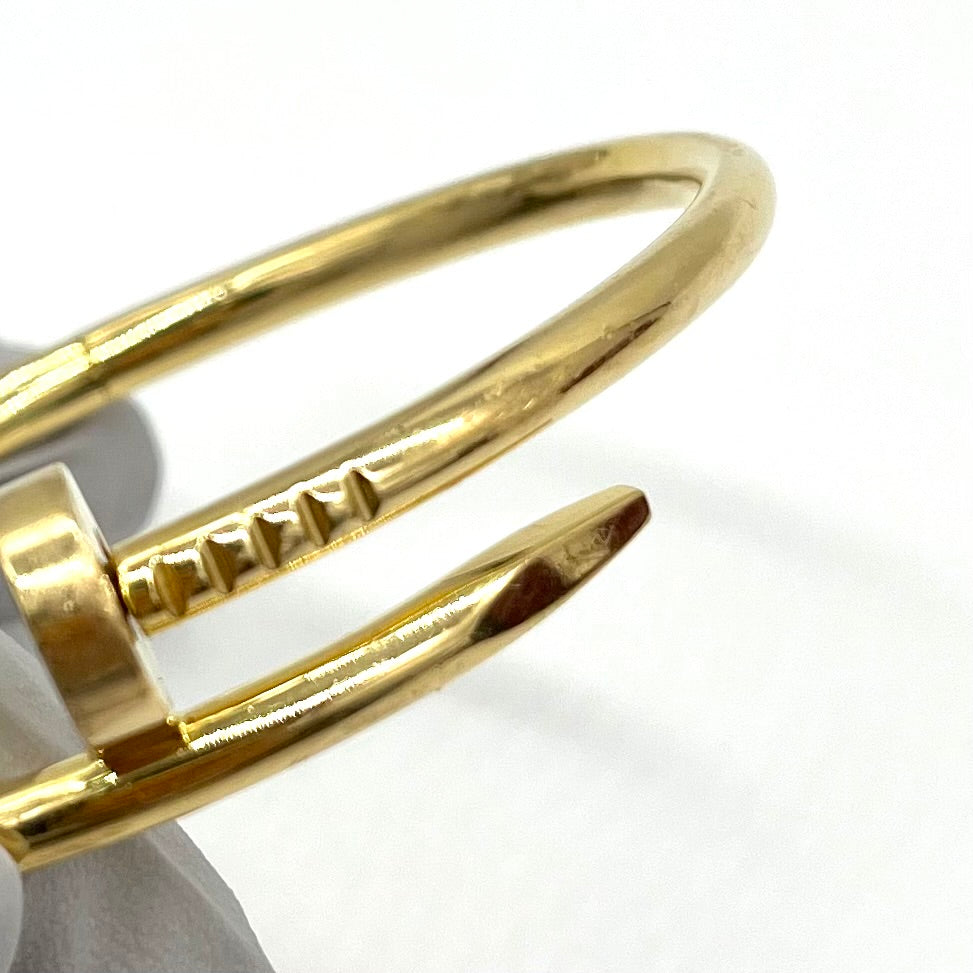 Cartier Juste un Clou bracelet, Classic model Yellow Gold Size 17