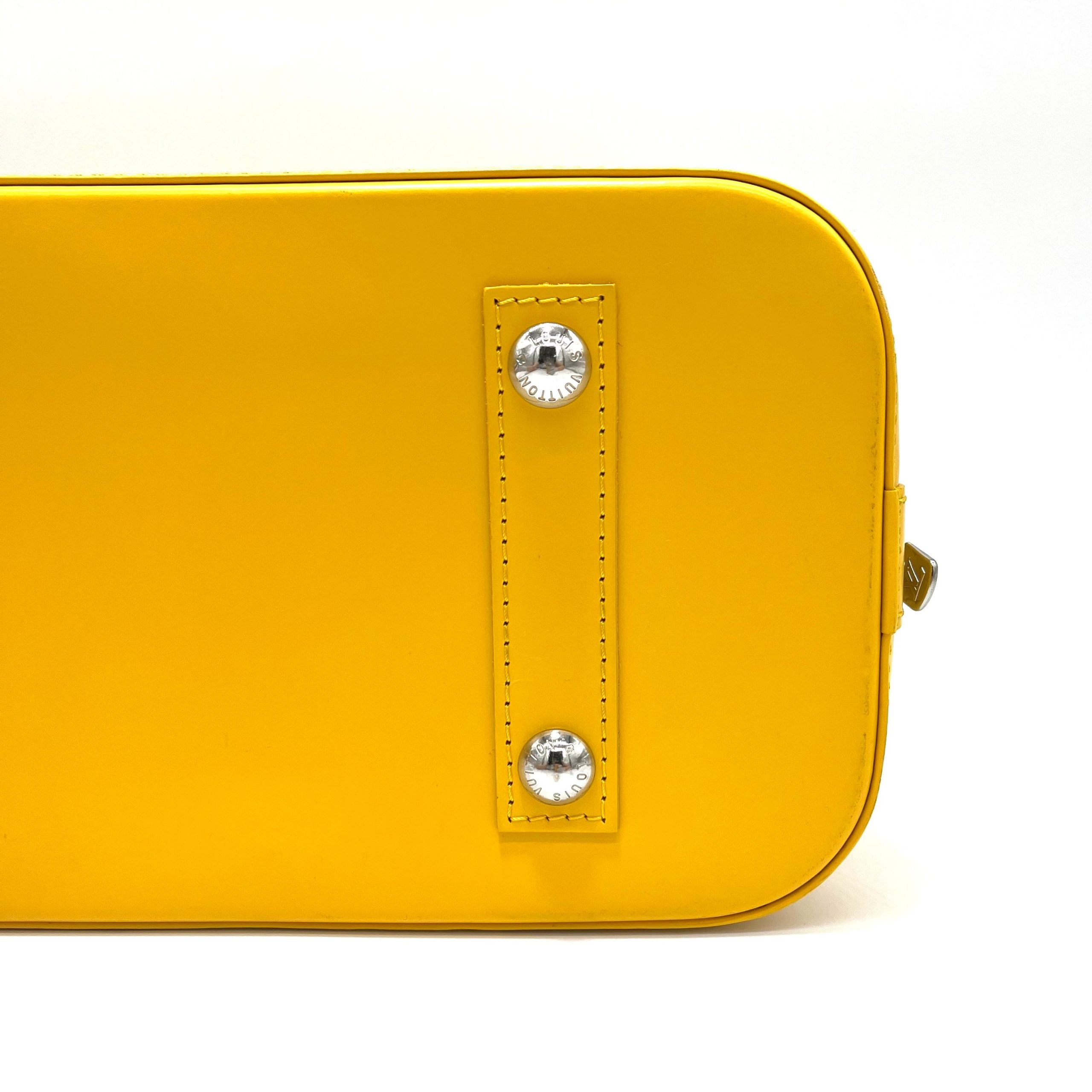Louis Vuitton Epi Alma PM Citron