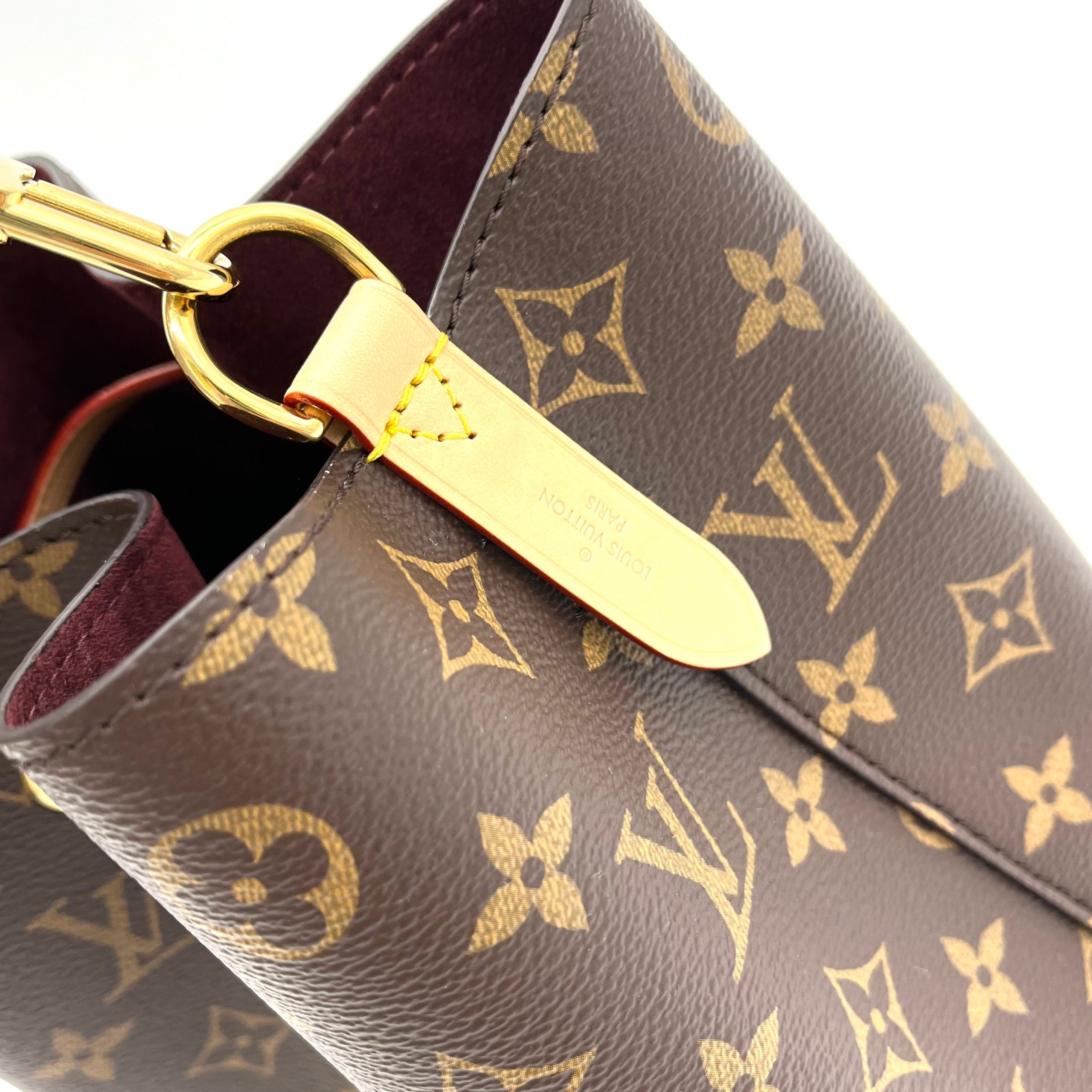 Louis Vuitton  Monogram Neonoe BB