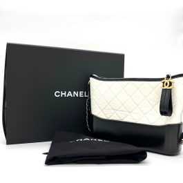 CHANEL Aged Calfskin Quilted Medium Gabrielle Hobo White