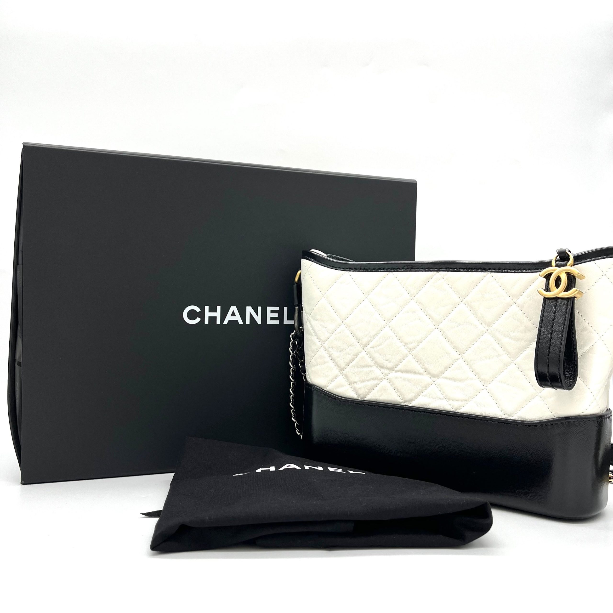 CHANEL Aged Calfskin Quilted Medium Gabrielle Hobo White