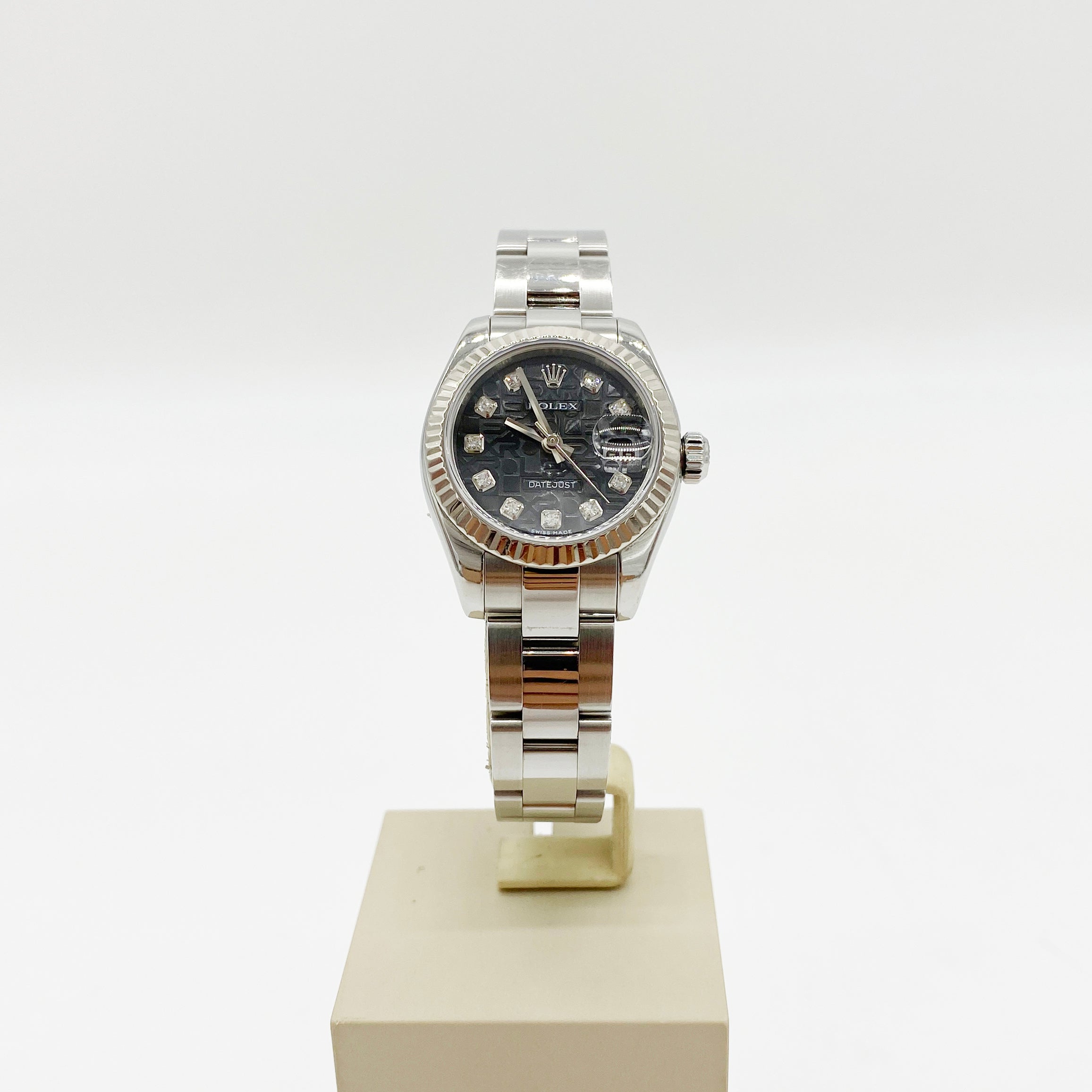 Rolex Datejust 26 Lady Dial Silver Jubilee Diamond Model #179174 Serial# D120***