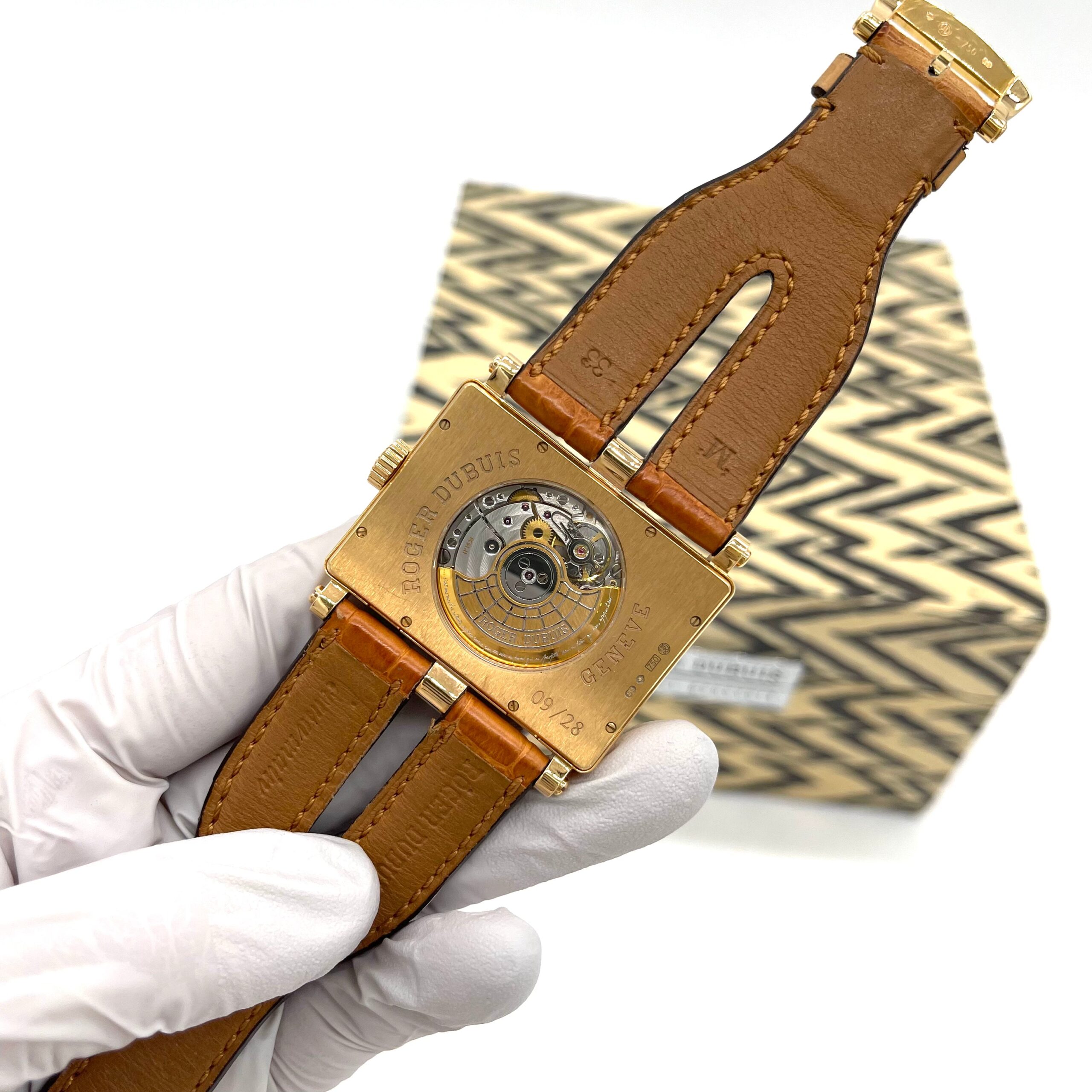 ROGER DUBUIS horloger genevois