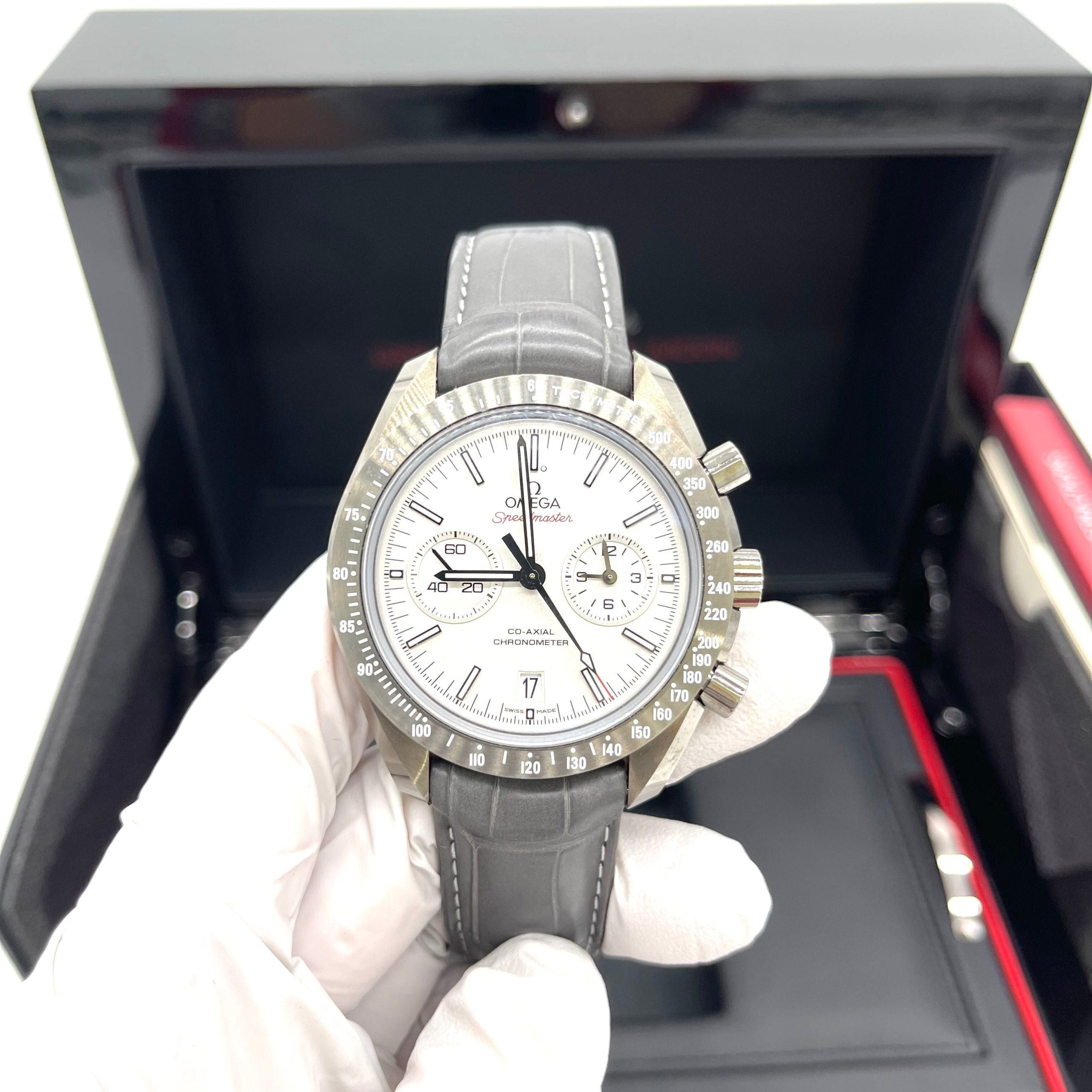 [NEW]OMEGA DARK SIDE OF THE MOON CO‑AXIAL CHRONOMETER CHRONOGRAPH 44.25 MM
