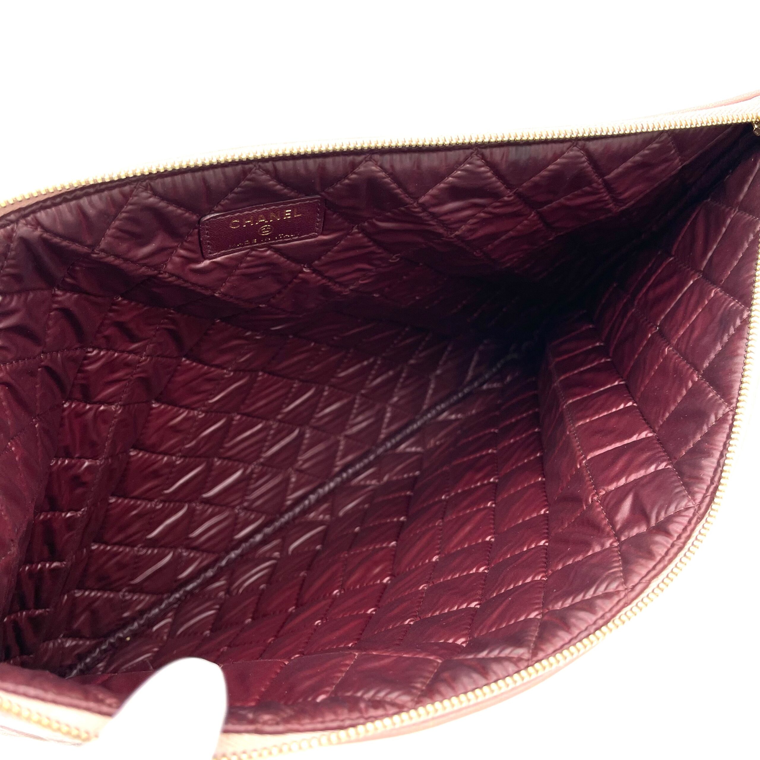 Chanel Mademoiselle Vintage O Case Clutch Quilted Sheepskin Large 2016-2017