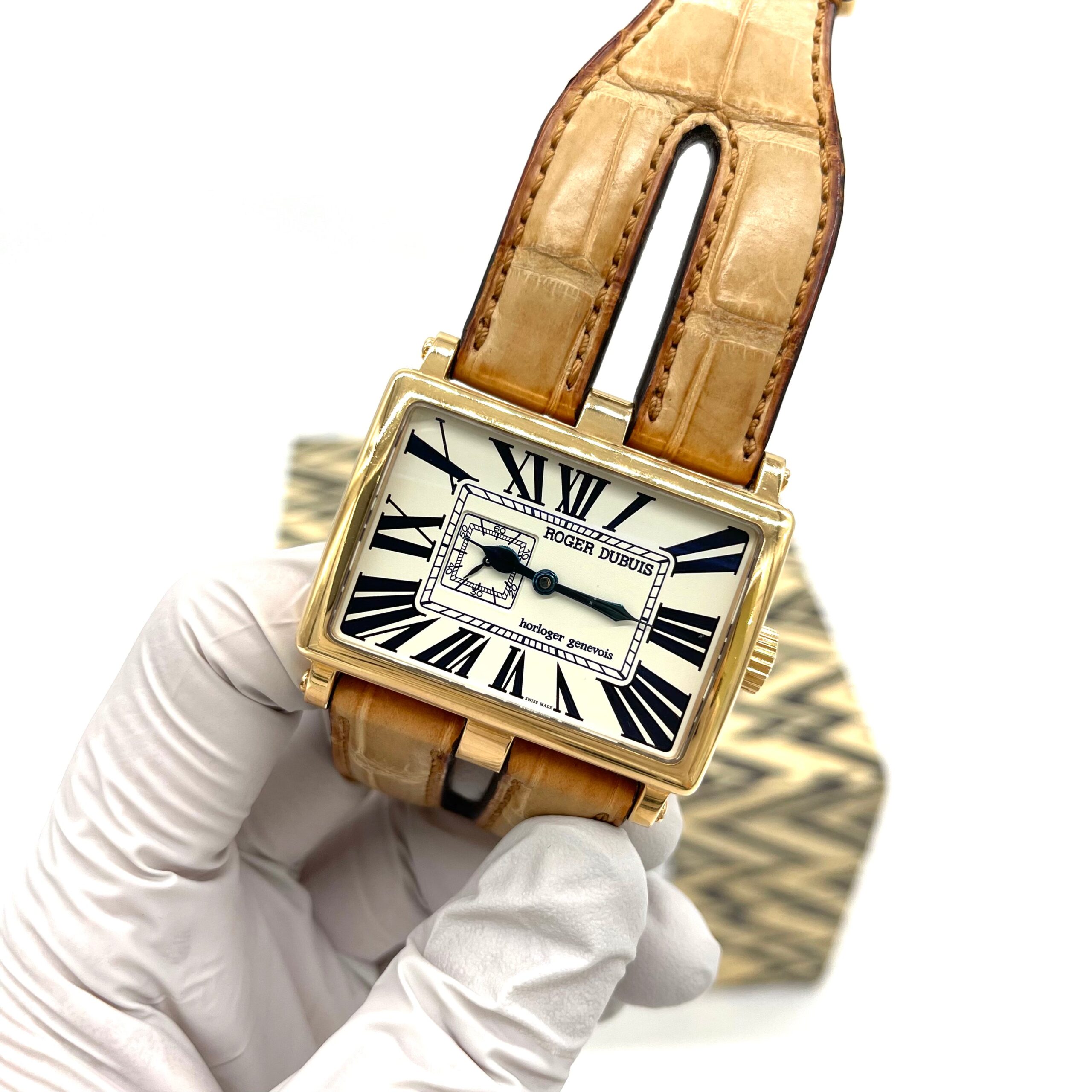 ROGER DUBUIS horloger genevois