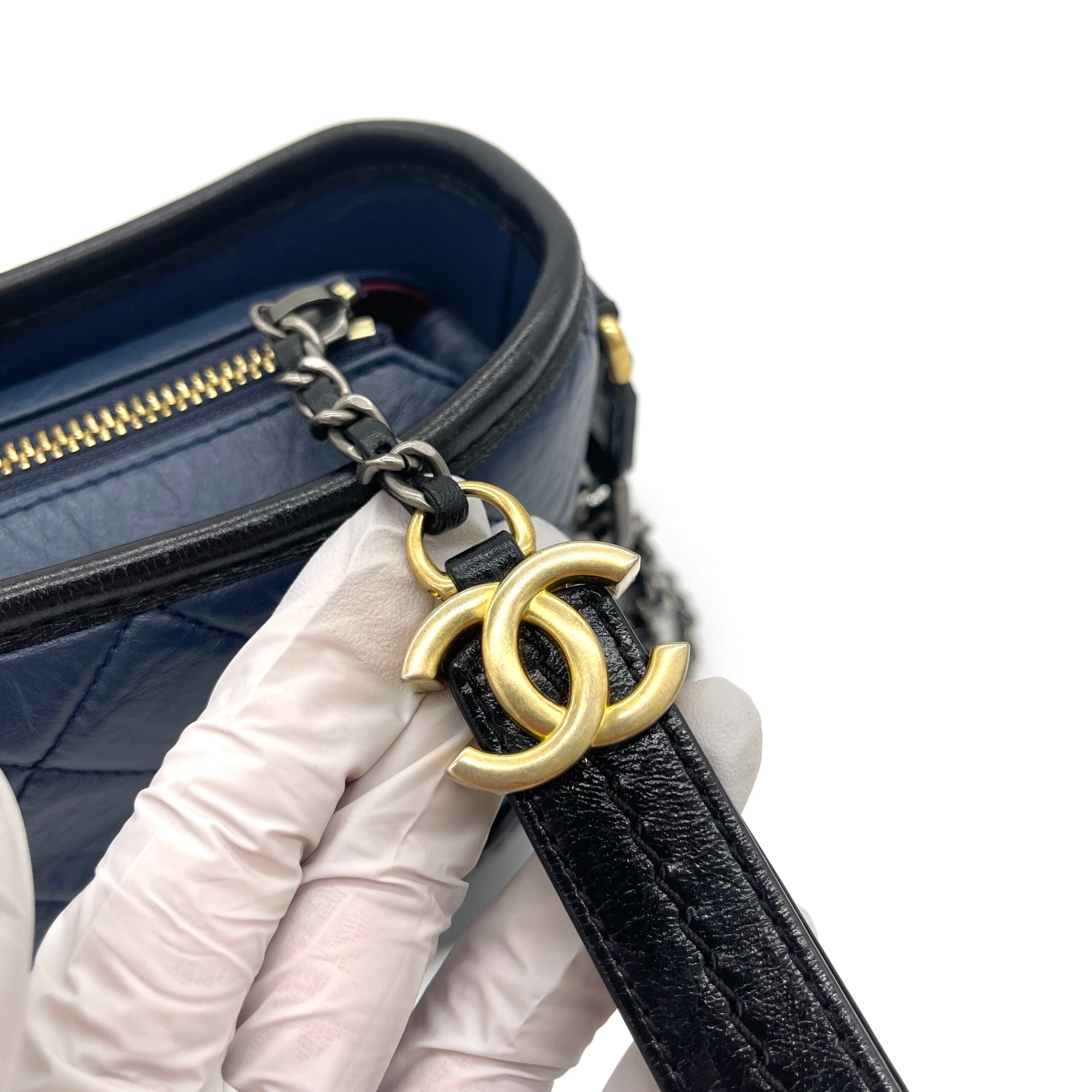 CHANEL Aged Calfskin Quilted Small Gabrielle Hobo Navy Black 2018