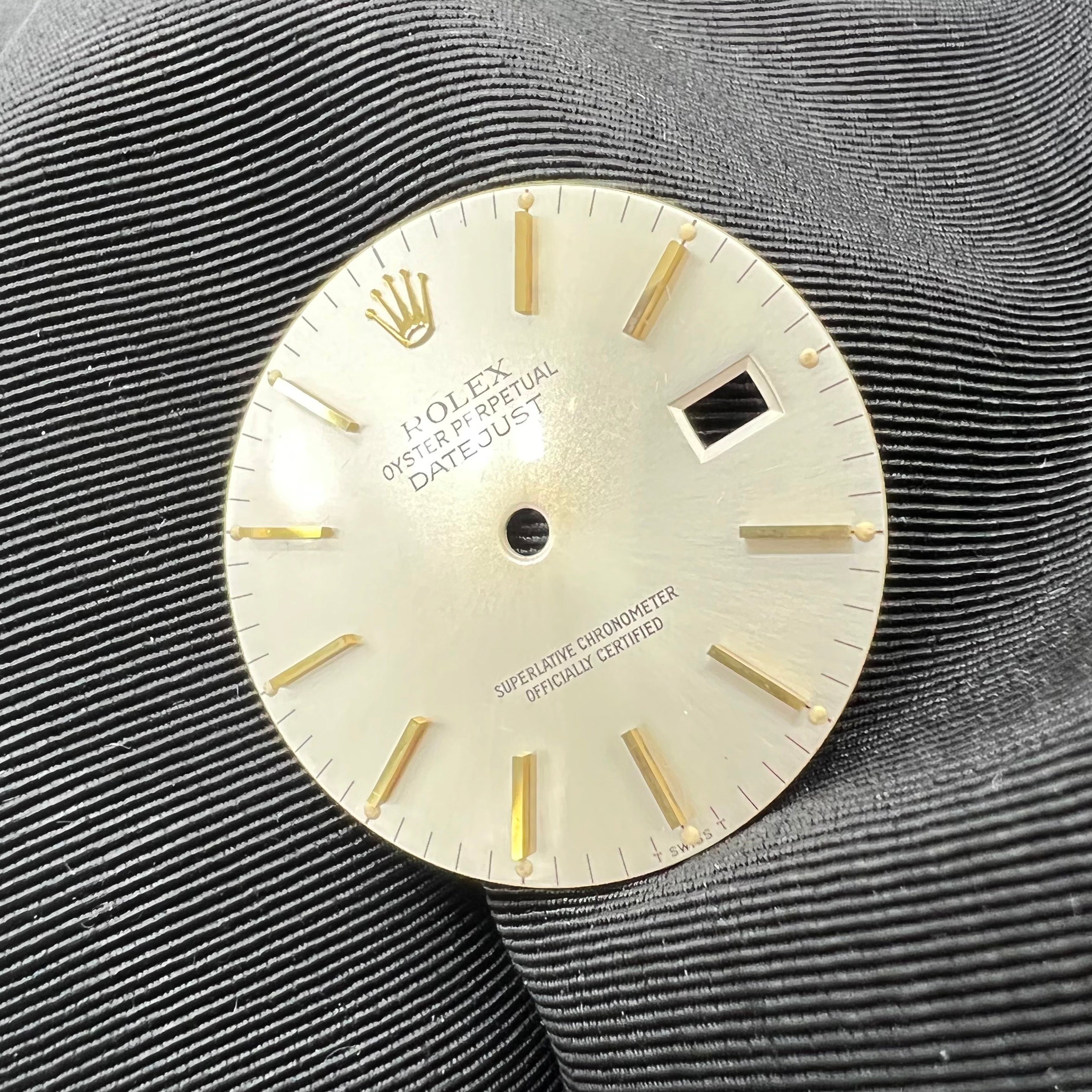 Guaranteed Authentic Rolex Oyster Perpetual Datejust With Date Superlative Chronometer Officially Certified Swiss Made Champagne Dial 36mm