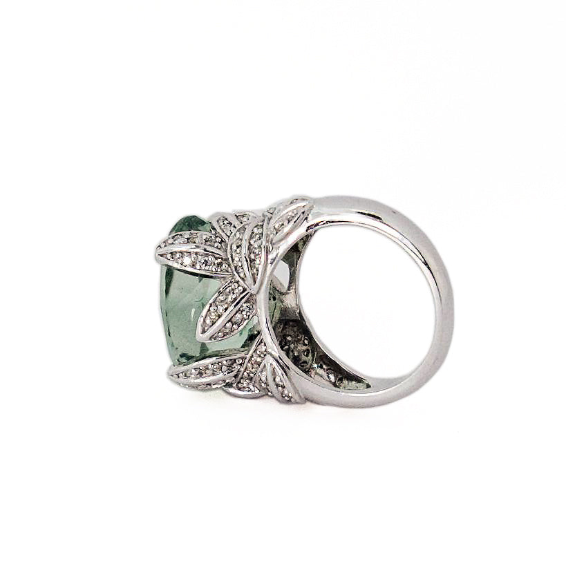 18k White Gold Ring