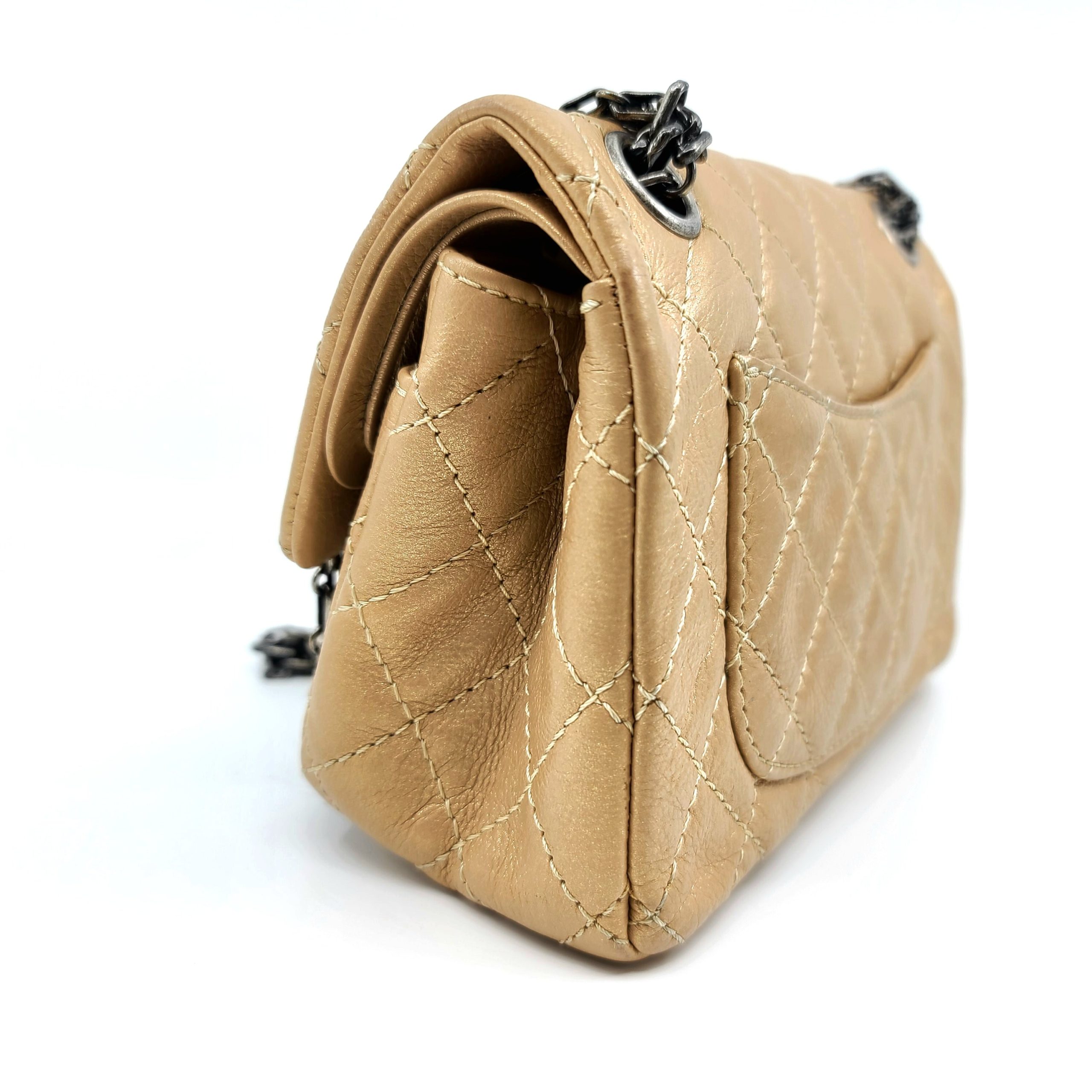 2014 Chanel Gold Aged Calfskin Lucky Charms 2.55 Reissue 224 Double Flap Bag