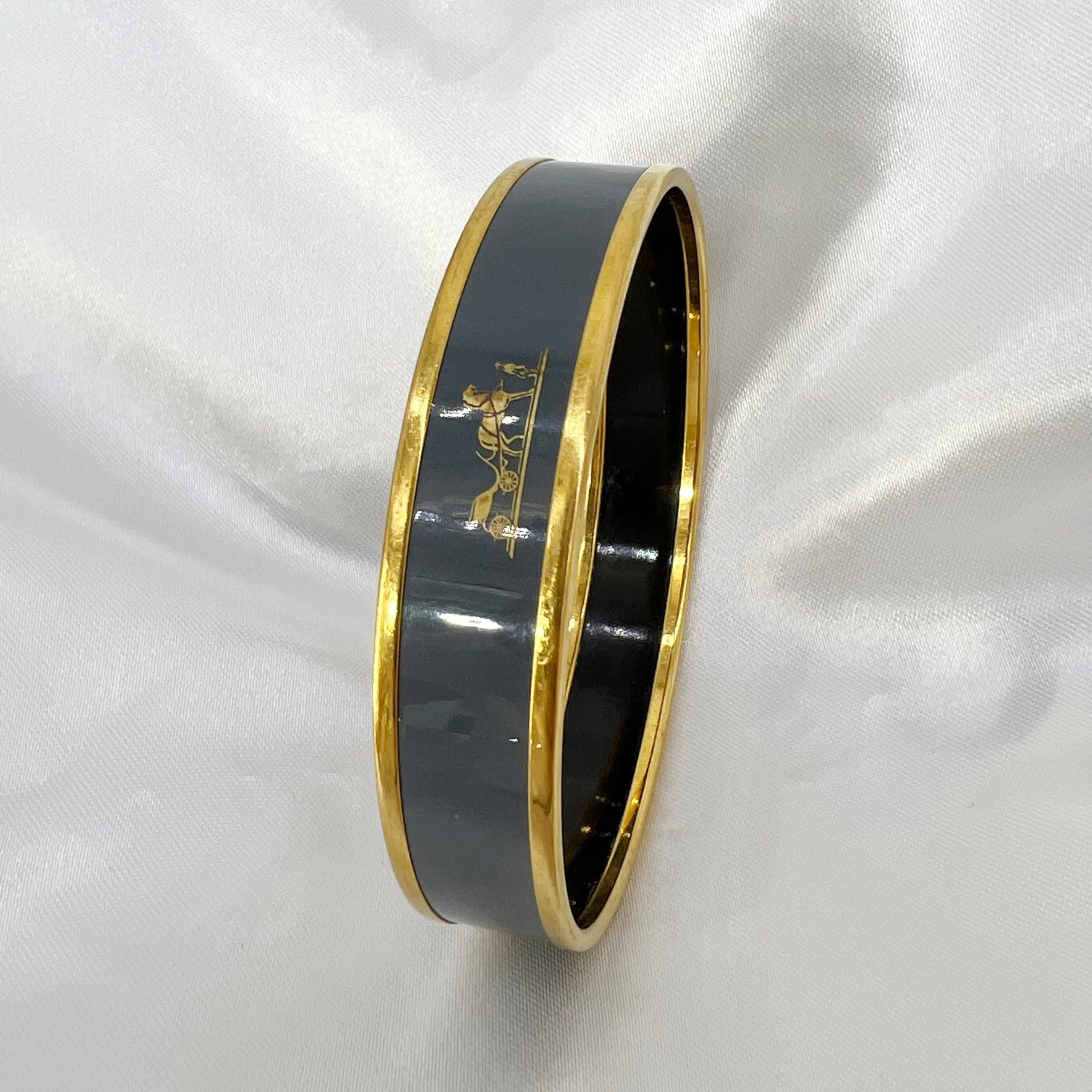 Guaranteed Authentic HERMÈS Caléche Wide Enamel Bracelet Palladium-Plated & Enamel Medium