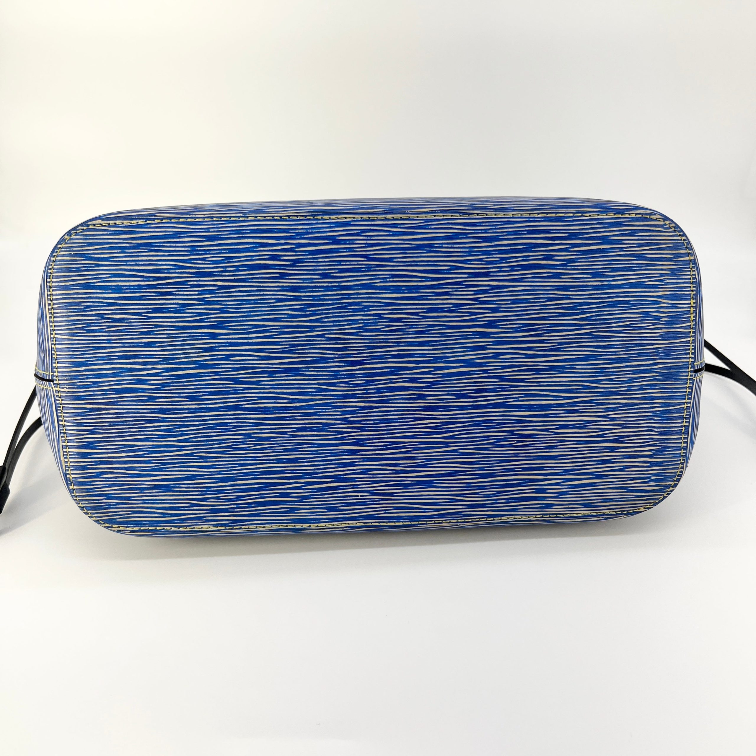 Louis Vuitton Epi Neverfull MM Denim Light [Guaranteed Authentic]