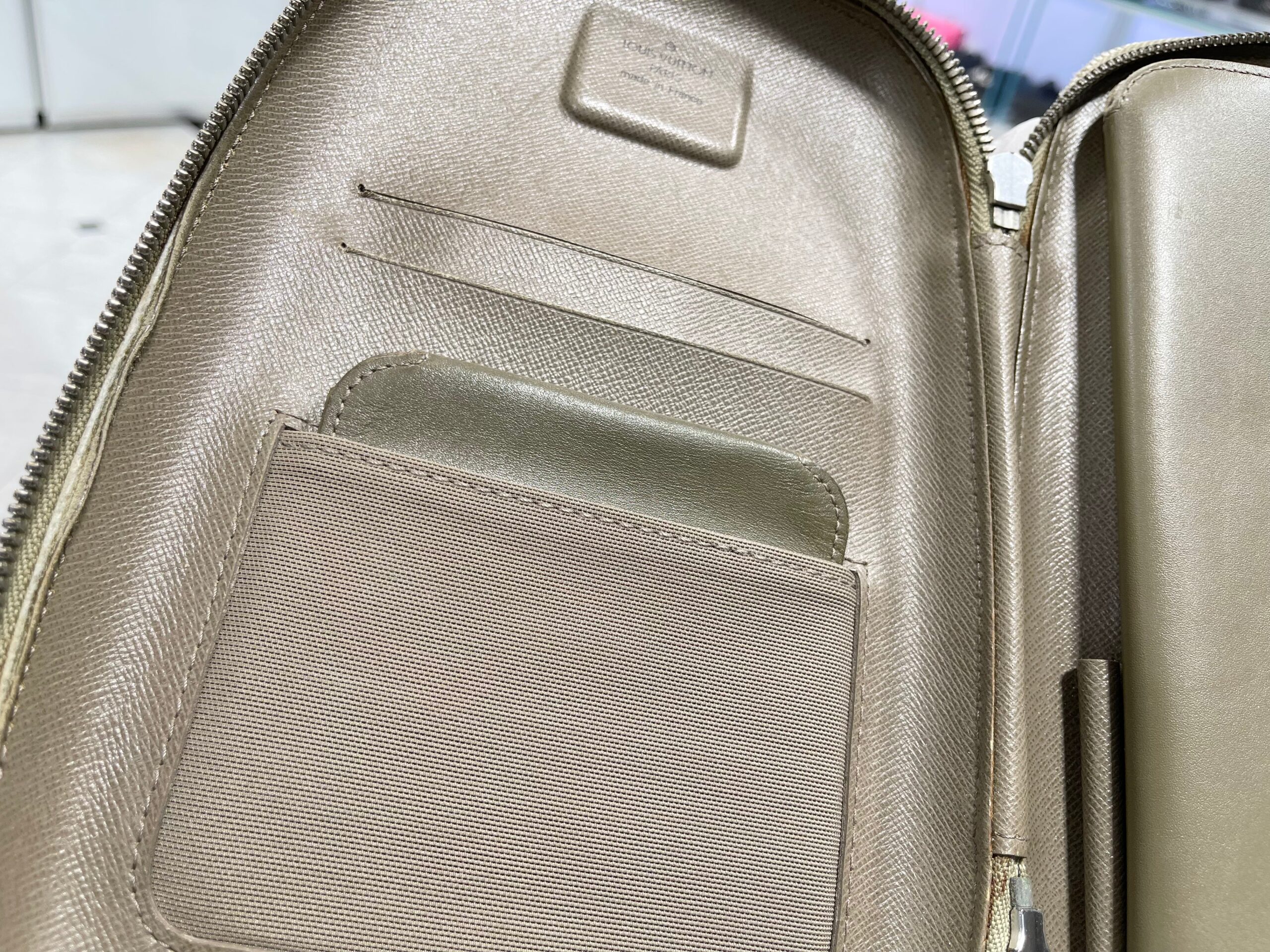 Louis Vuitton Gray Damier Geant Mage Grey