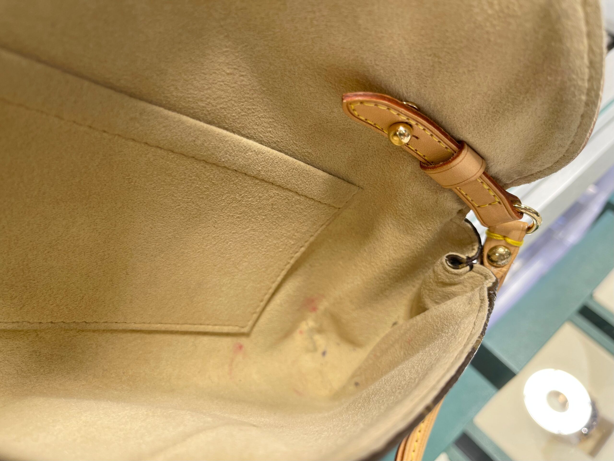 Louis Vuitton Pochette Beverly shoulder bag