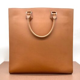 Brand New LOUIS VUITTON Nomade Sac Plat Tobacco