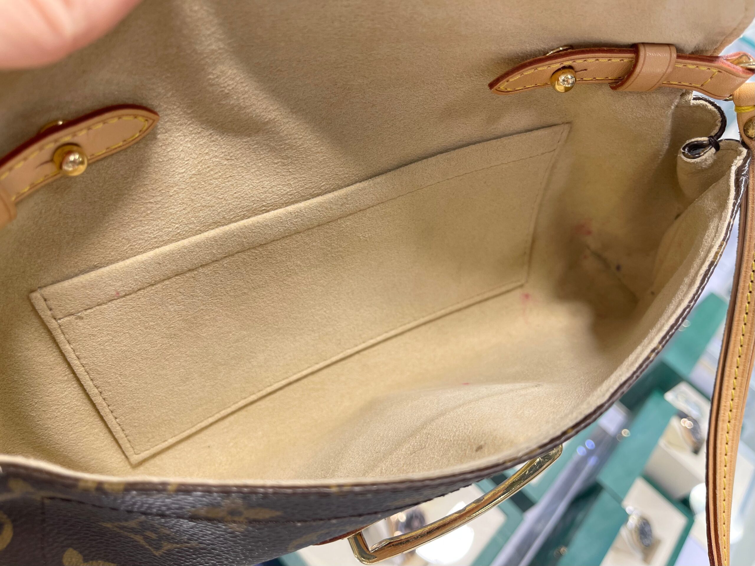 Louis Vuitton Pochette Beverly shoulder bag