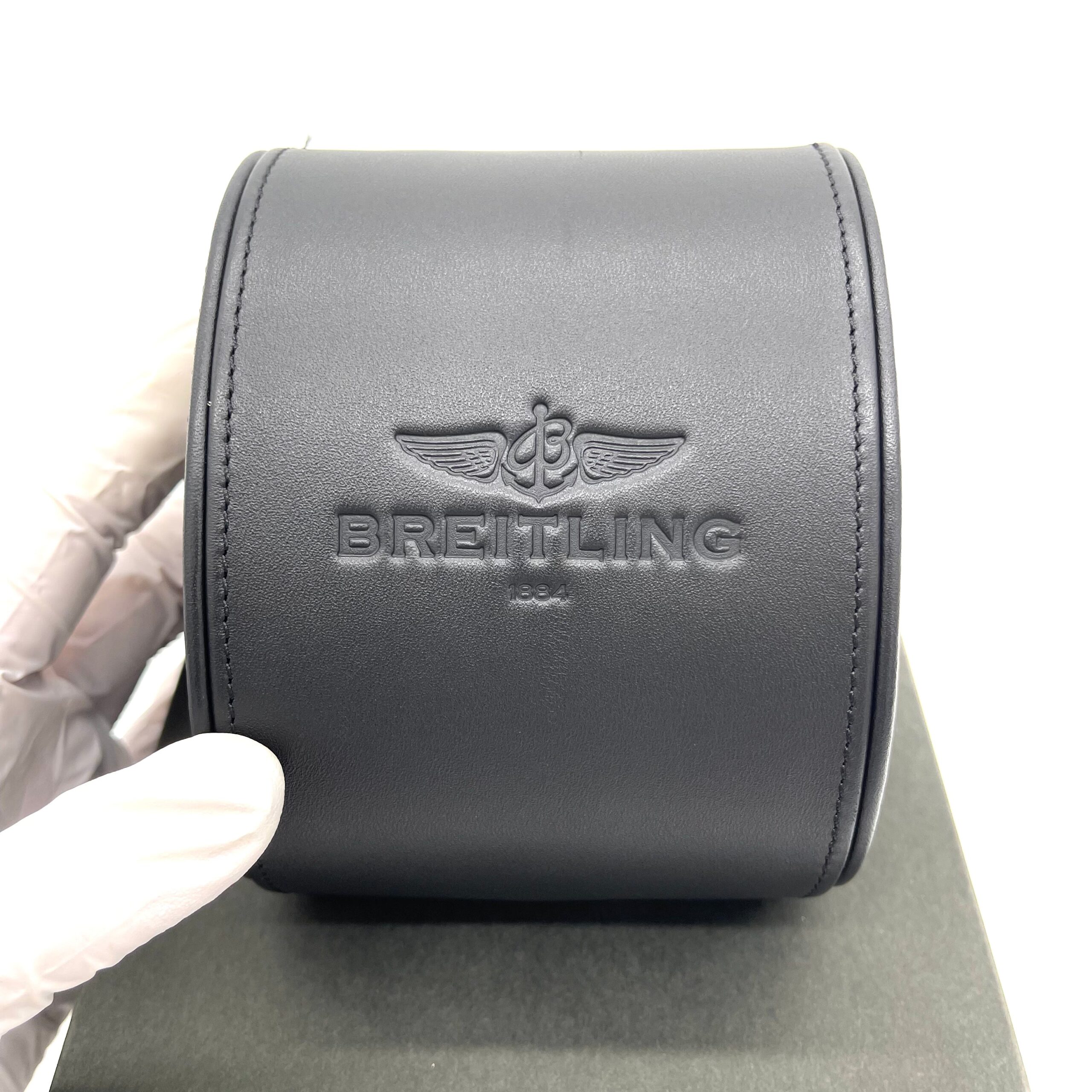 Breitling Navitimer World GMT Mens Watch