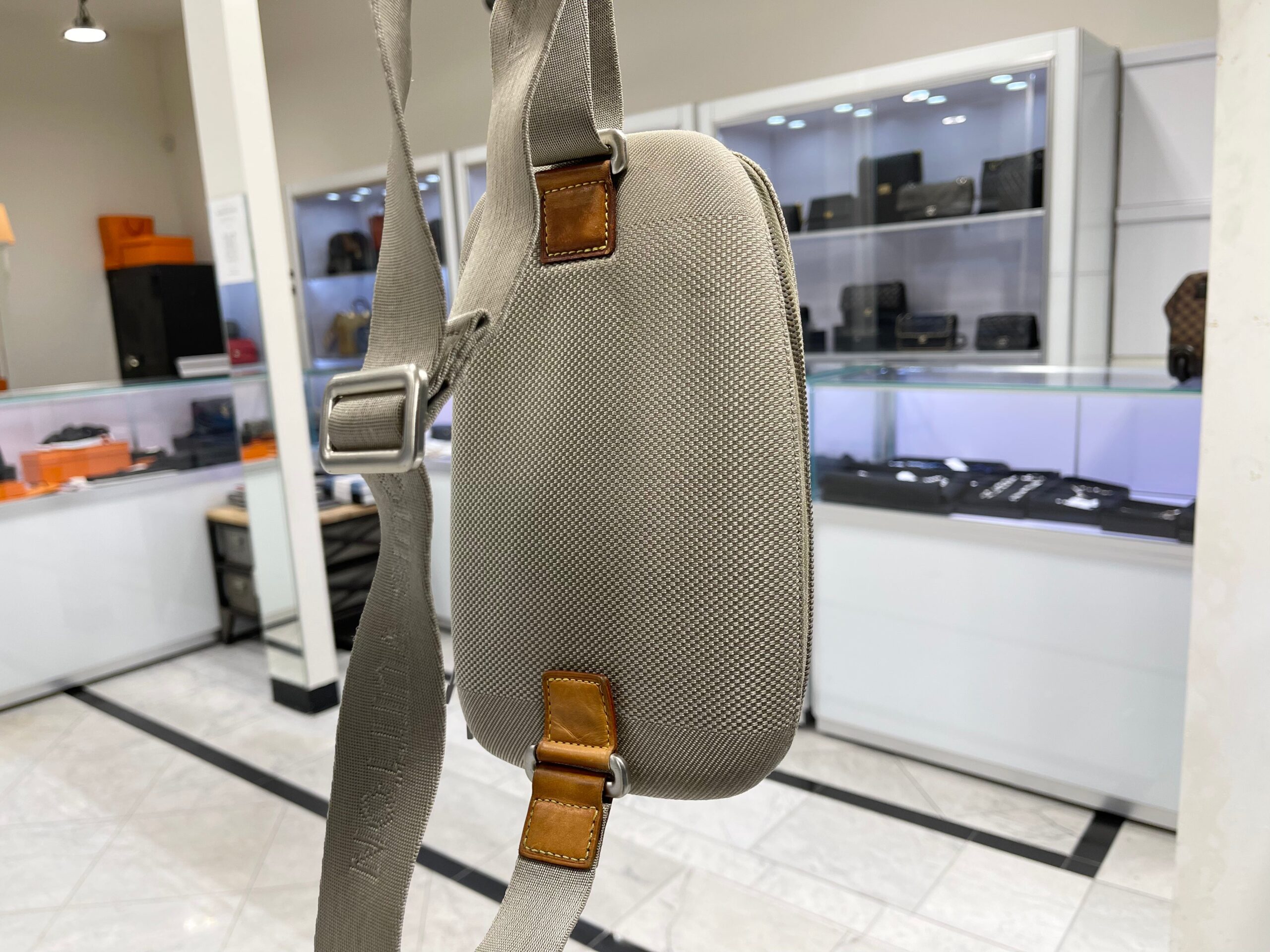 Louis Vuitton Gray Damier Geant Mage Grey